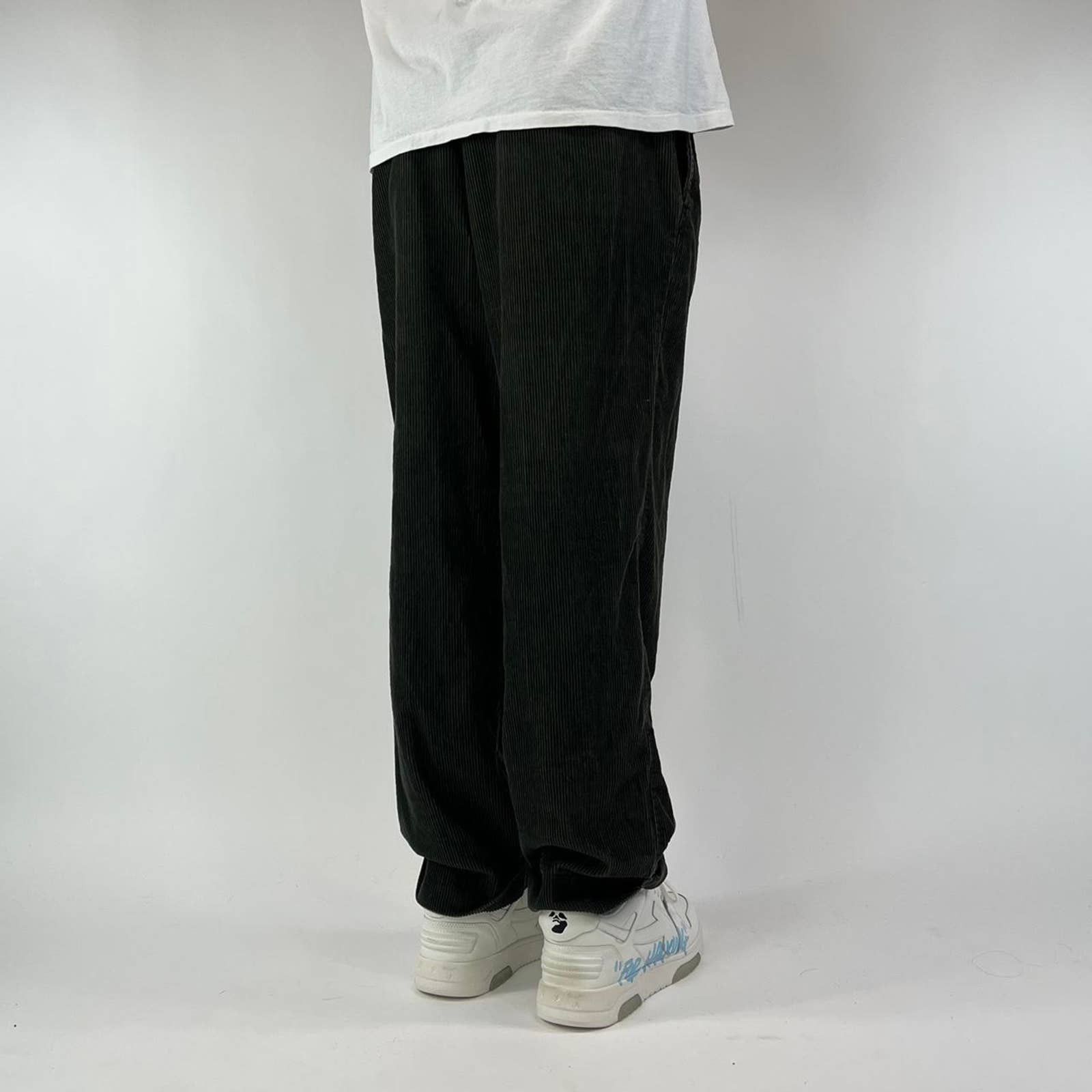 Vintage Vintage Tonal Corduroy Skate Pants Size US 34 / EU 50 - 2 Thumbnail