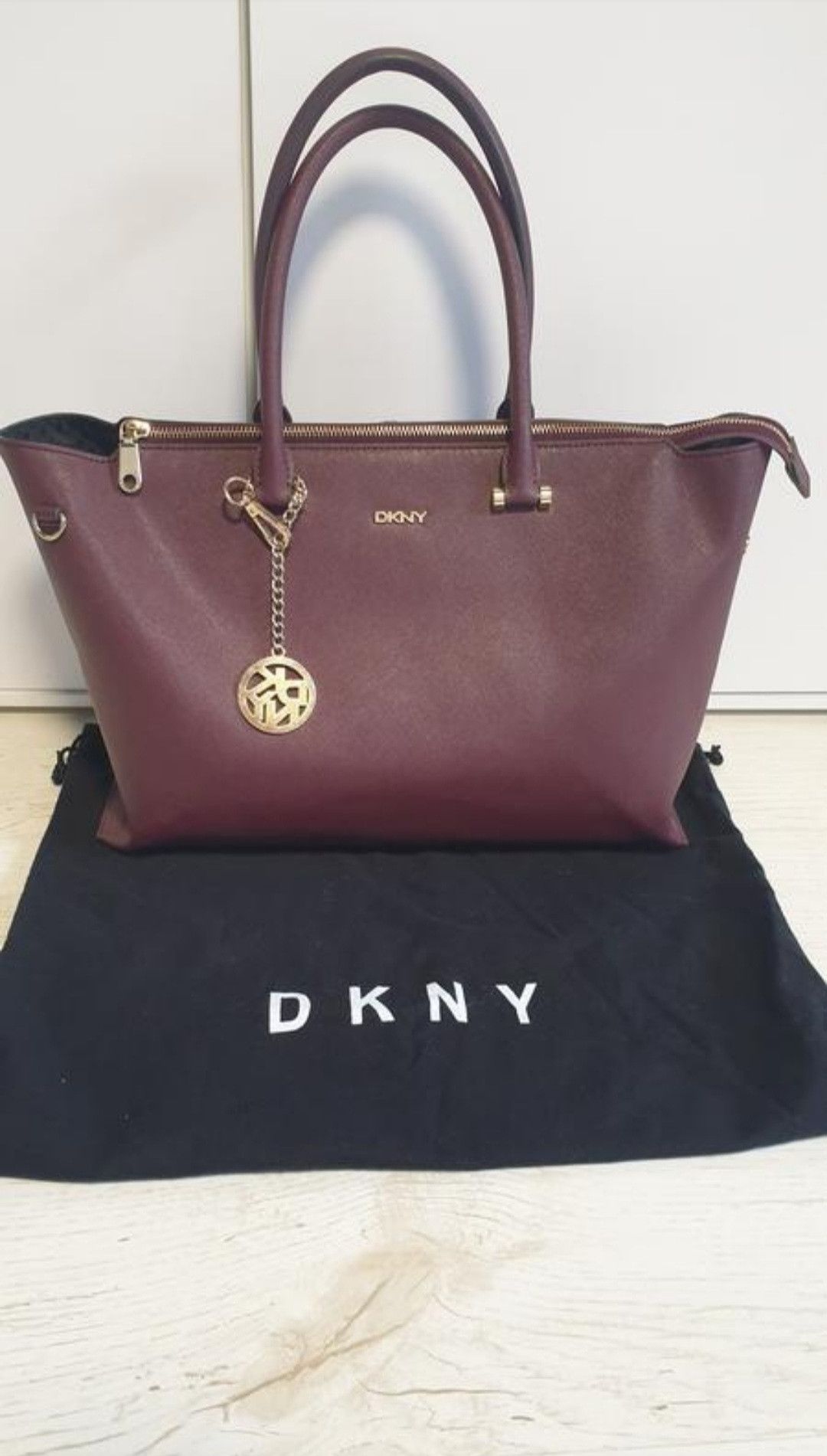 Leather bag