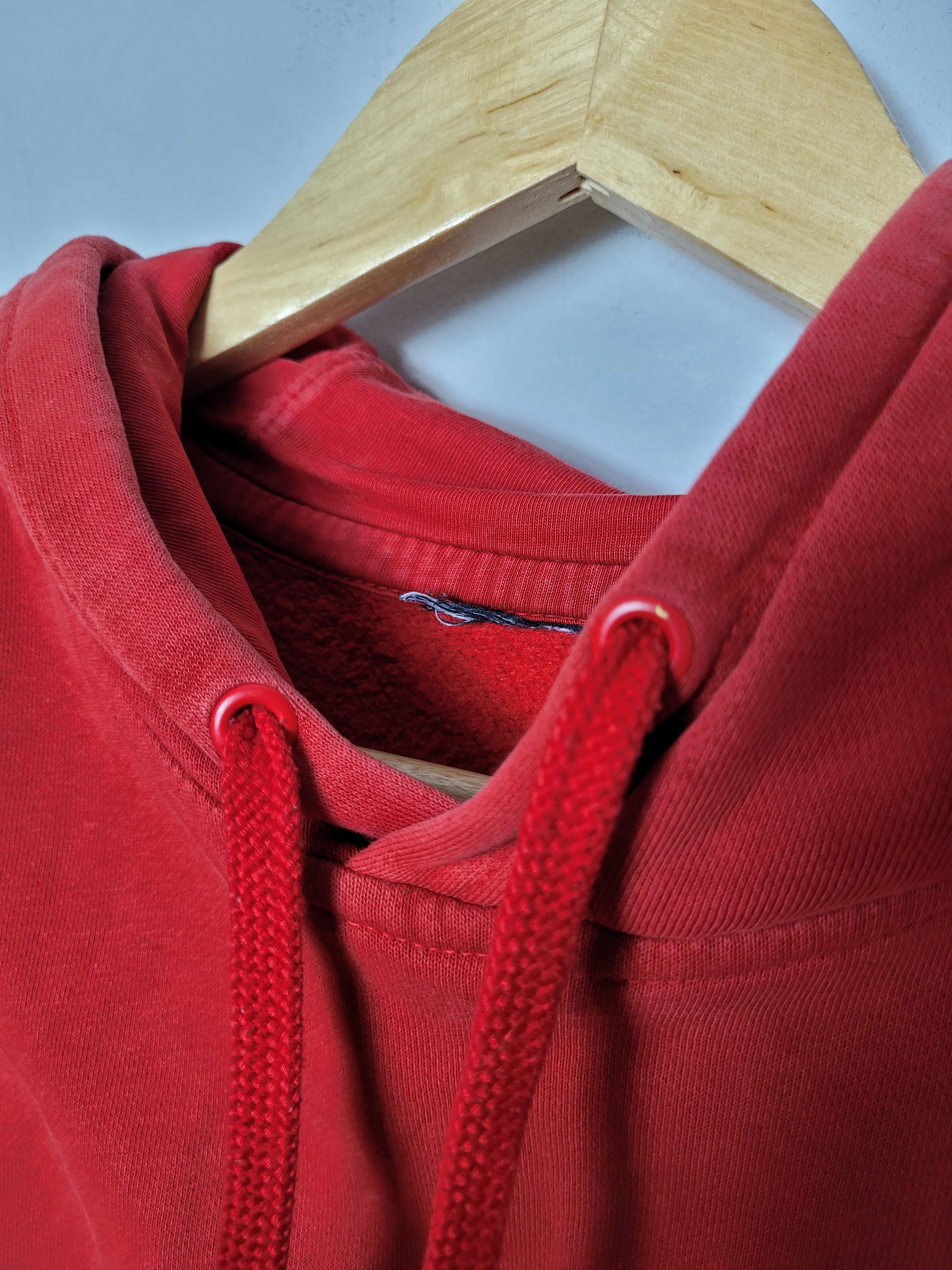 Nike Nike vintage distressed hoodie swoosh Size US M / EU 48-50 / 2 - 6 Thumbnail