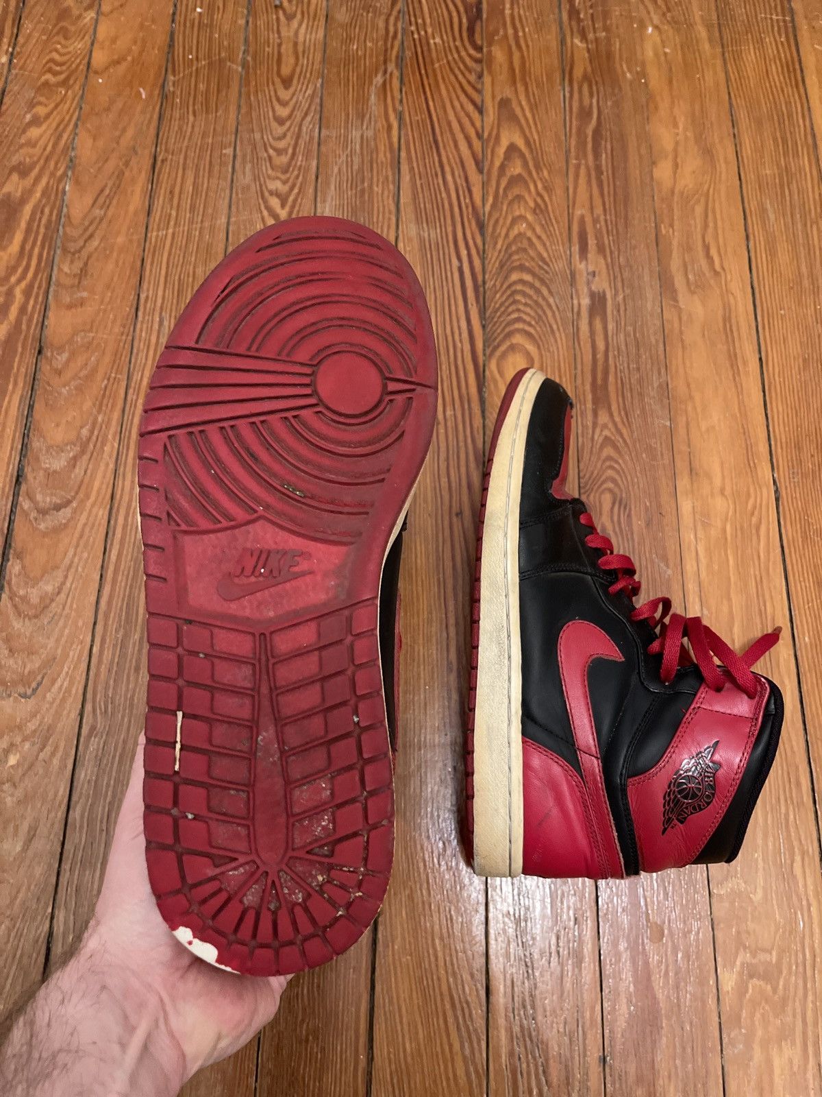 Jordan Brand Air Jordan 1 2009 Bred Retro Size US 10.5 / EU 43-44 - 6 Thumbnail