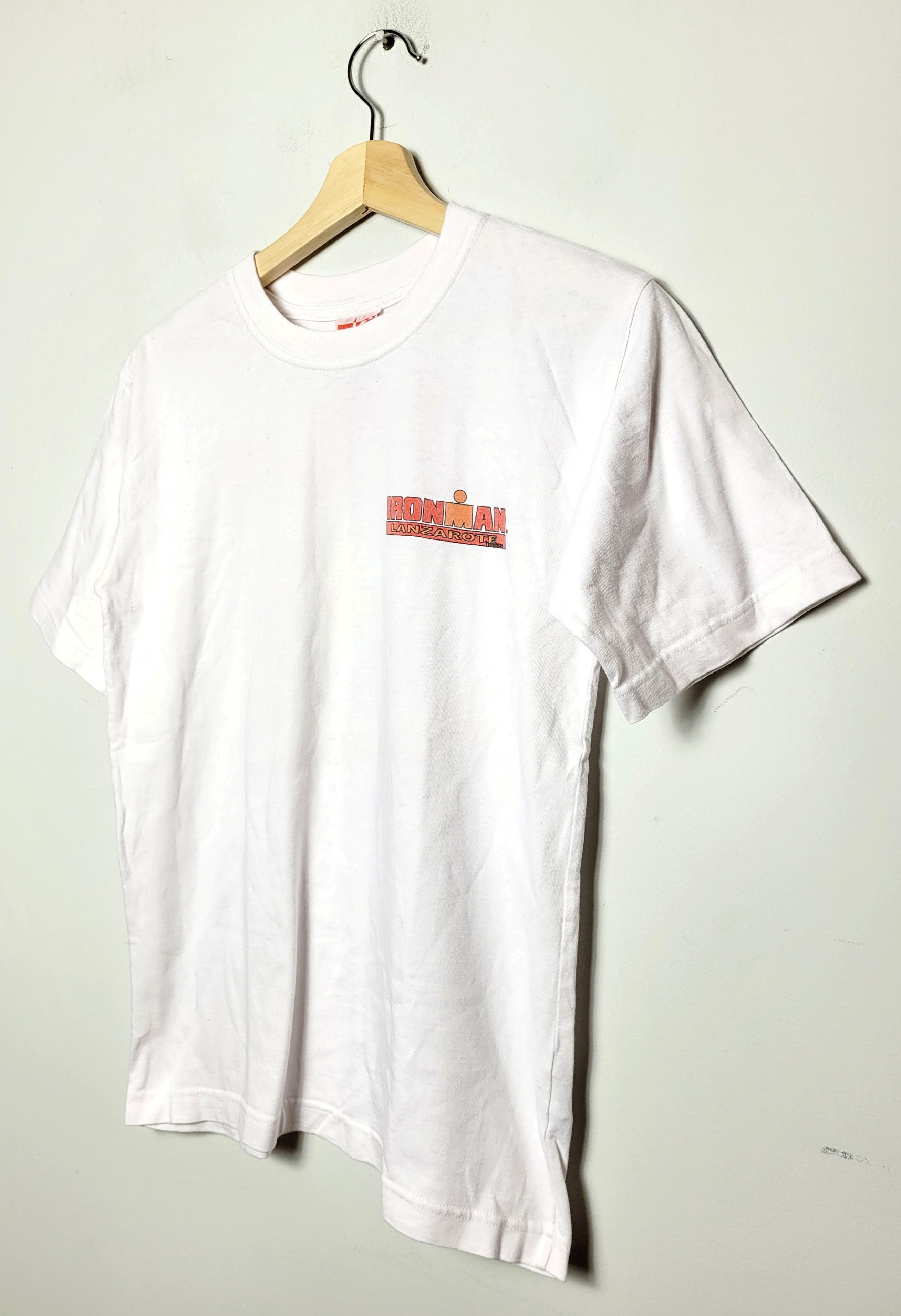 Ferrari × Harley Davidson × Vintage Vintage Lanzarote Canarias Triathlon T-shirt Sport 90s 00s Size US S / EU 44-46 / 1 - 3 Thumbnail