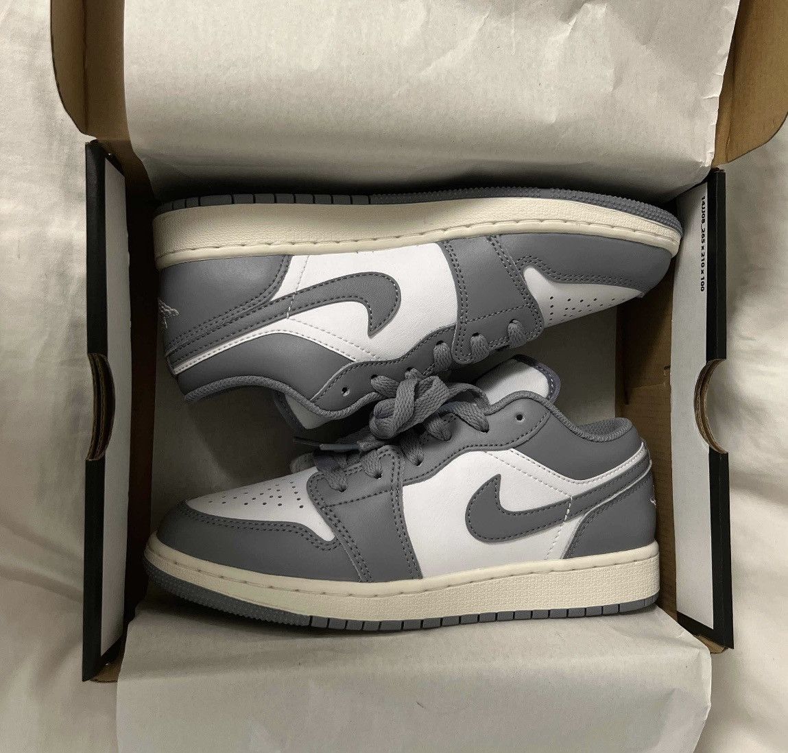 Air Jordan 1 Low GS ‘Vintage Grey’
