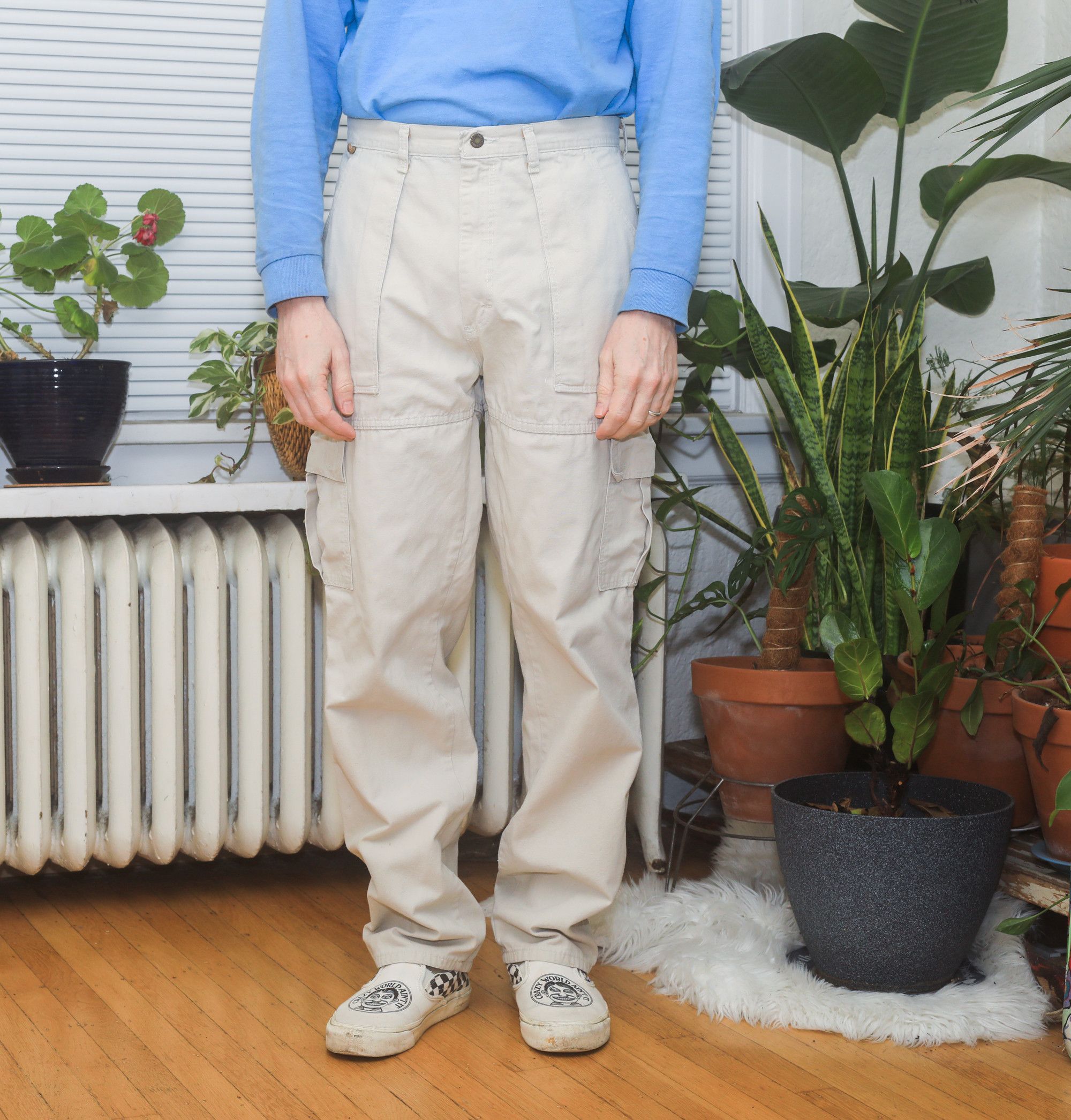 wrangler-beige-wrangler-work-wear-cargo-pants-vintage-90s-grailed