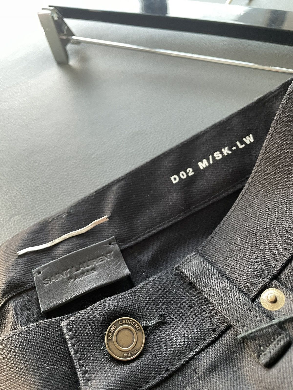Hedi Slimane × Saint Laurent Paris × Yves Saint Laurent Super Runway Hedi Skinny D02 Ripped Distressed Denim Jeans Size US 27 - 6 Thumbnail