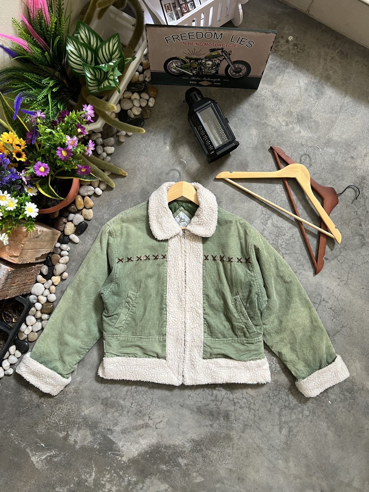 Fleece Lined Corduroy Green Corduroy Trucker Jacket Patagonia