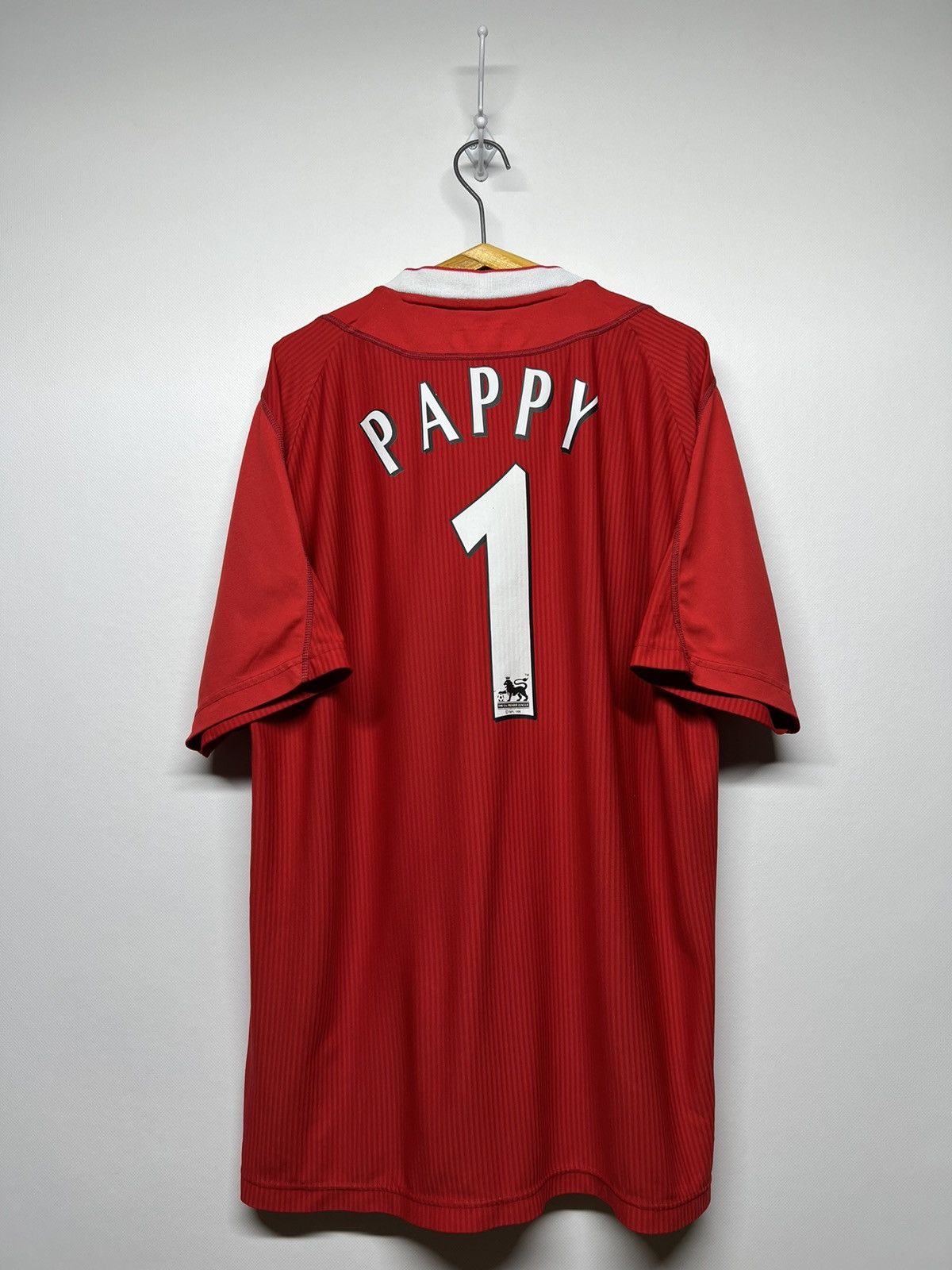 Reebok Vintage Reebok Liverpool Carlsberg Pappy1 Jersey T-Shirt 90s Size US XL / EU 56 / 4 - 3 Thumbnail
