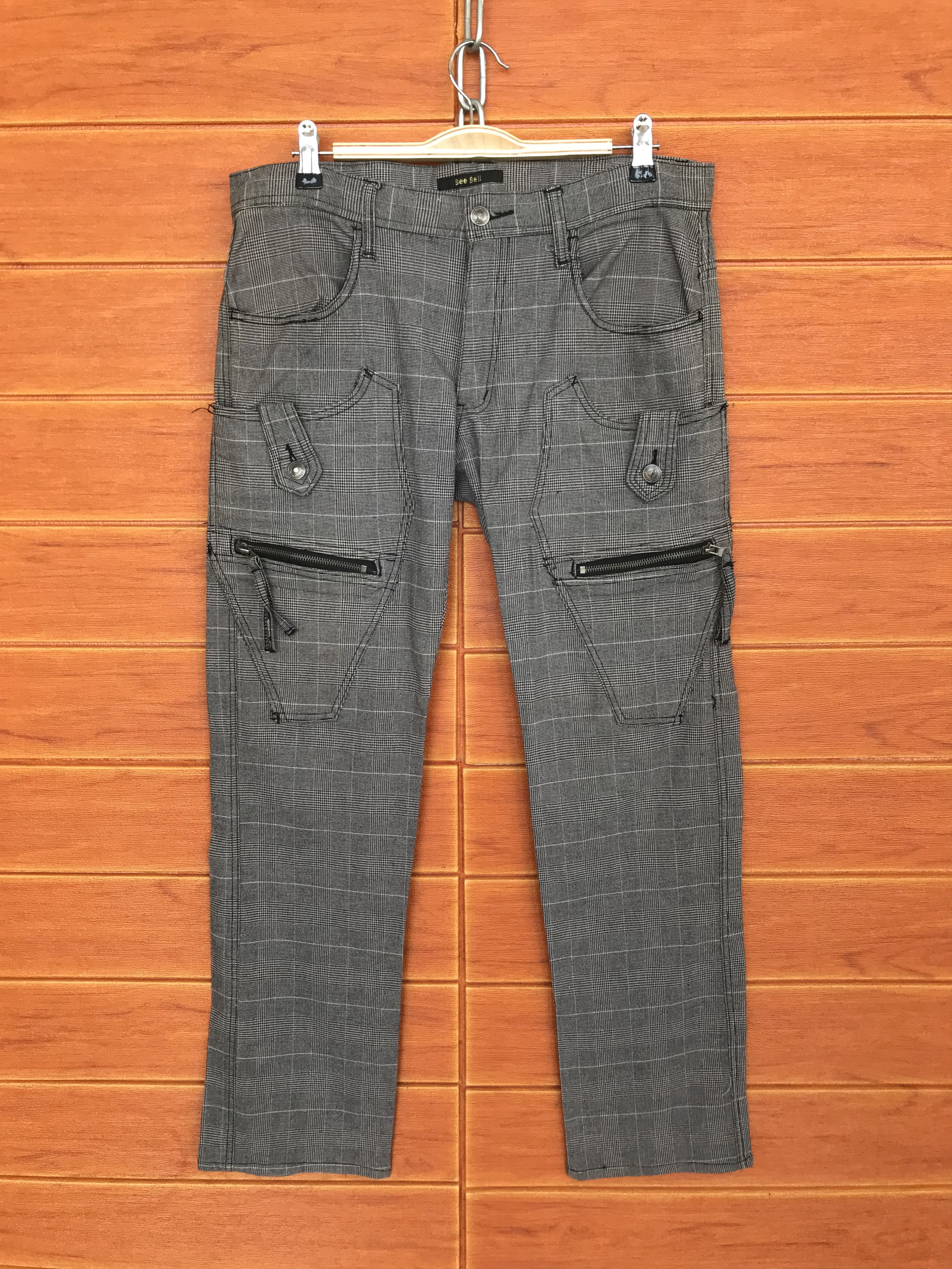 Japanese Brand Japan Cargo Multi Pocket Checkered Pants Nice Design Size US 33 - 2 Thumbnail