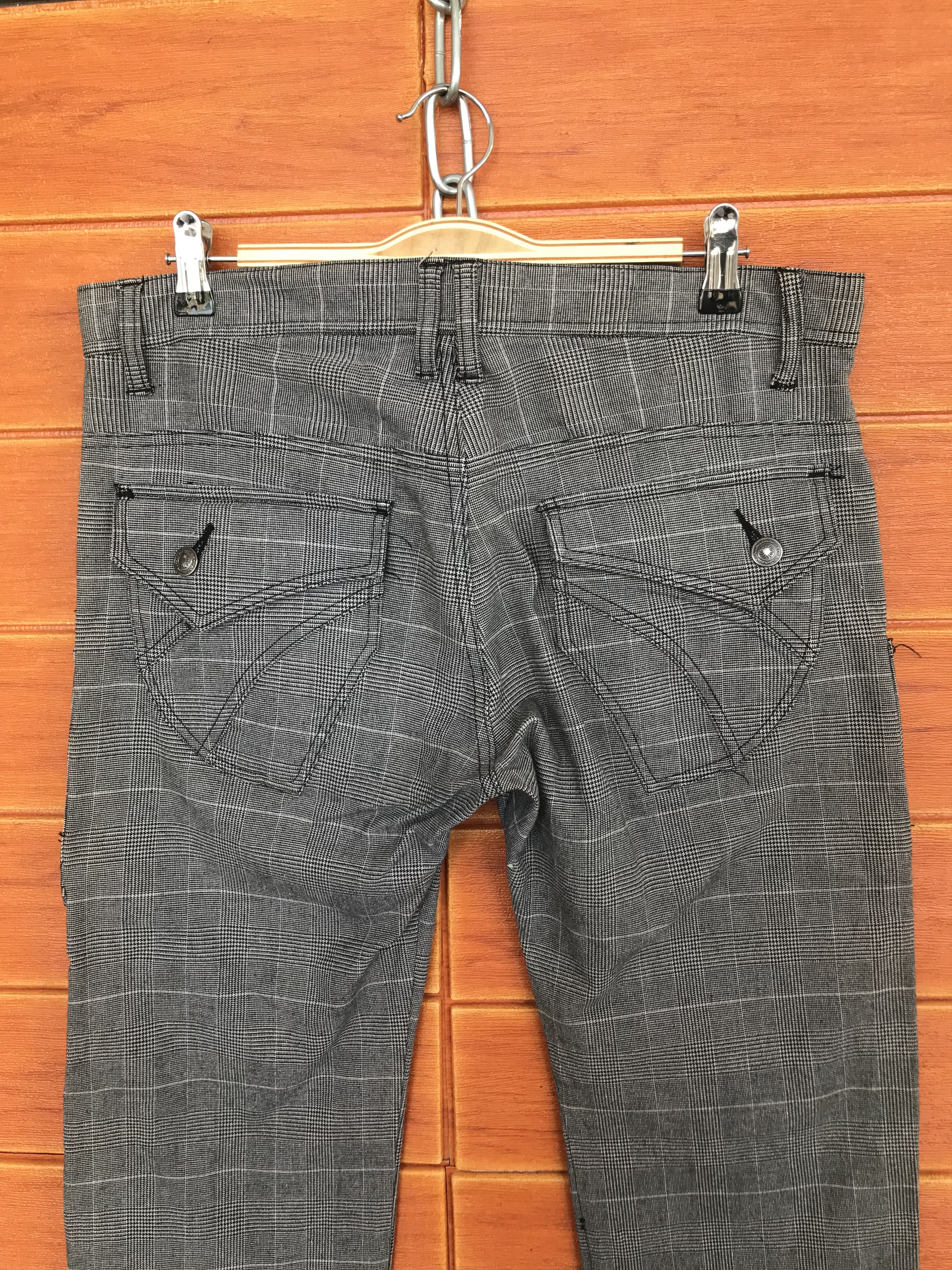 Japanese Brand Japan Cargo Multi Pocket Checkered Pants Nice Design Size US 33 - 9 Thumbnail