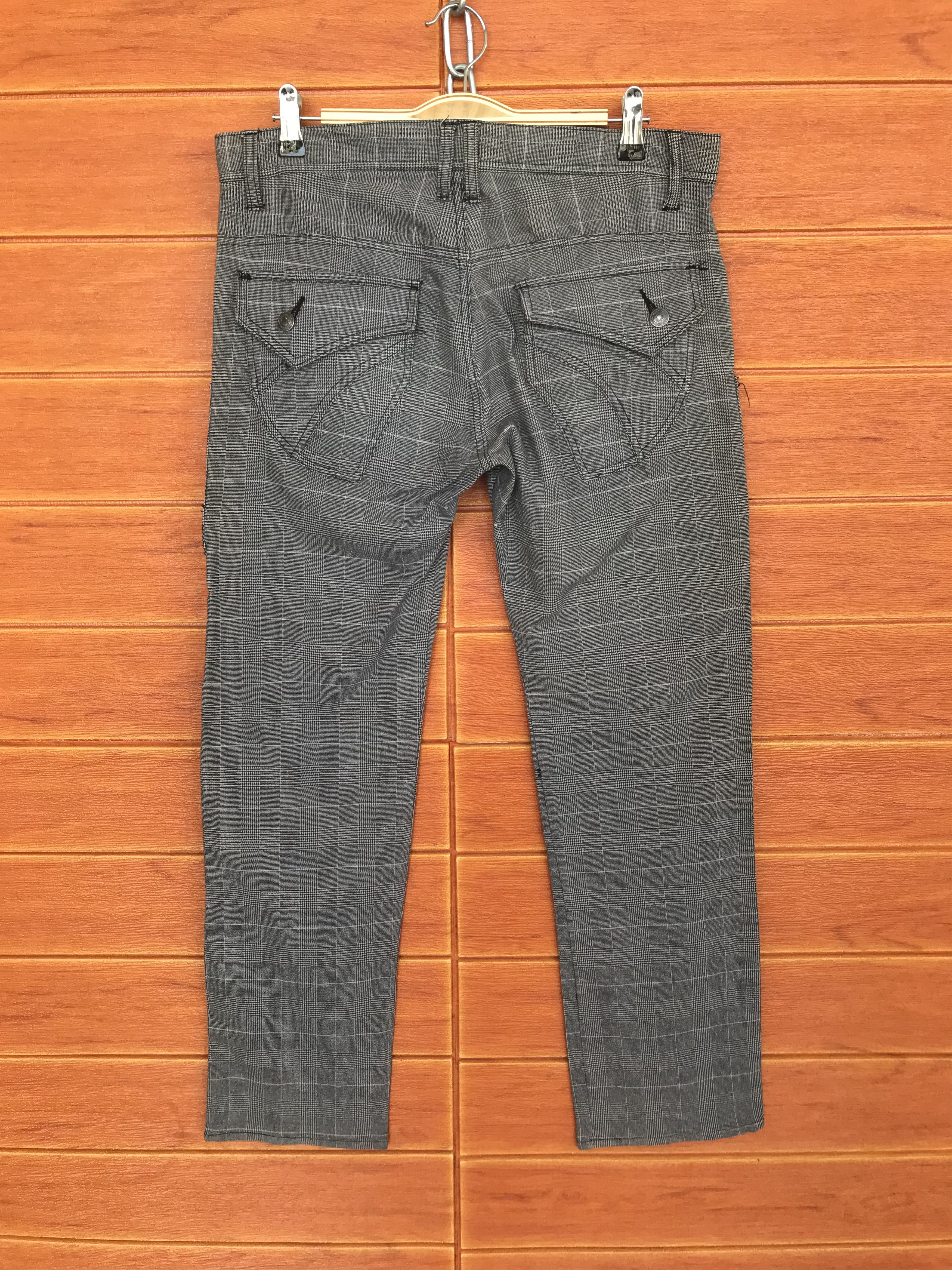 Japanese Brand Japan Cargo Multi Pocket Checkered Pants Nice Design Size US 33 - 8 Thumbnail