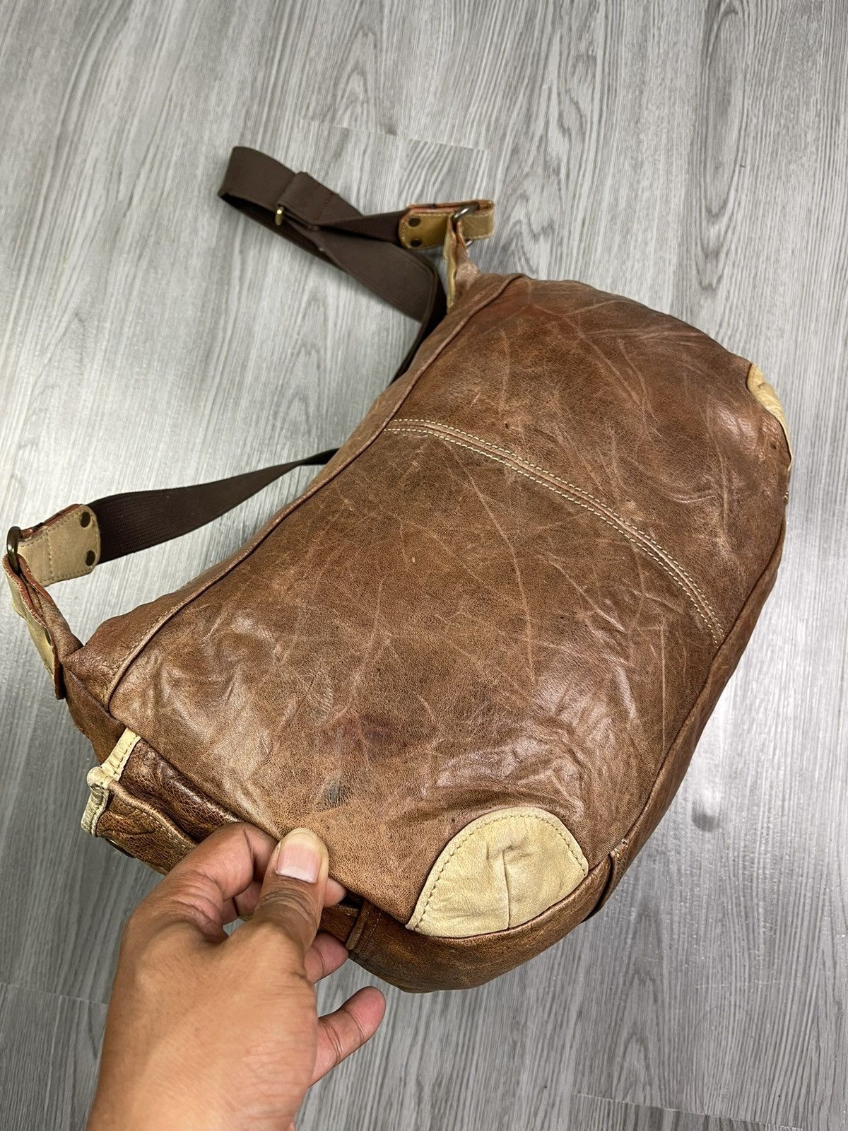 Genuine Leather × Japanese Brand × MasterPiece MasterPiece Japan leather multi compartment messenger bag Size ONE SIZE - 14 Thumbnail