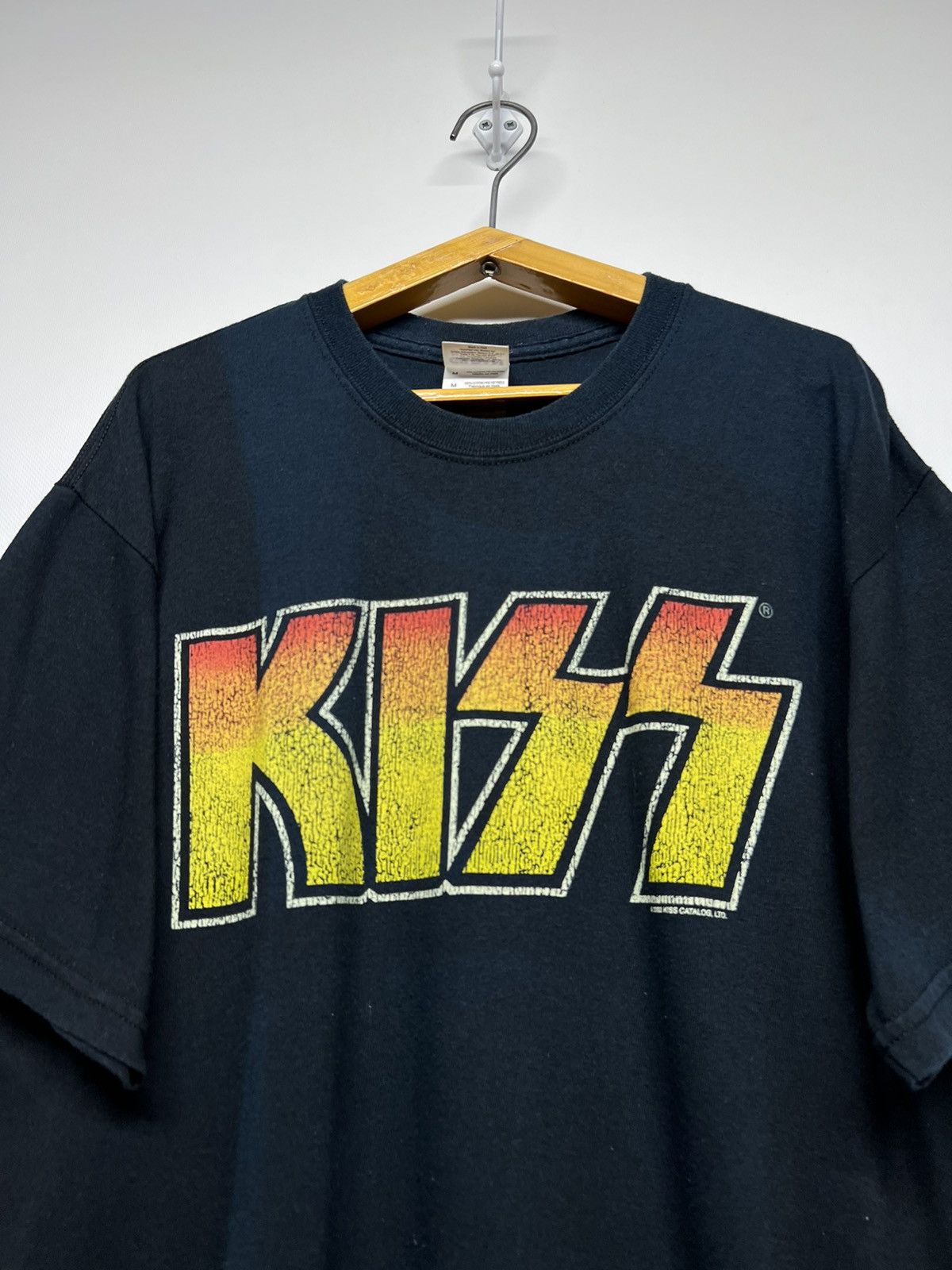 Band Tees Vintage 2003 Kiss Big Logo T-Shirt Size US M / EU 48-50 / 2 - 1 Thumbnail
