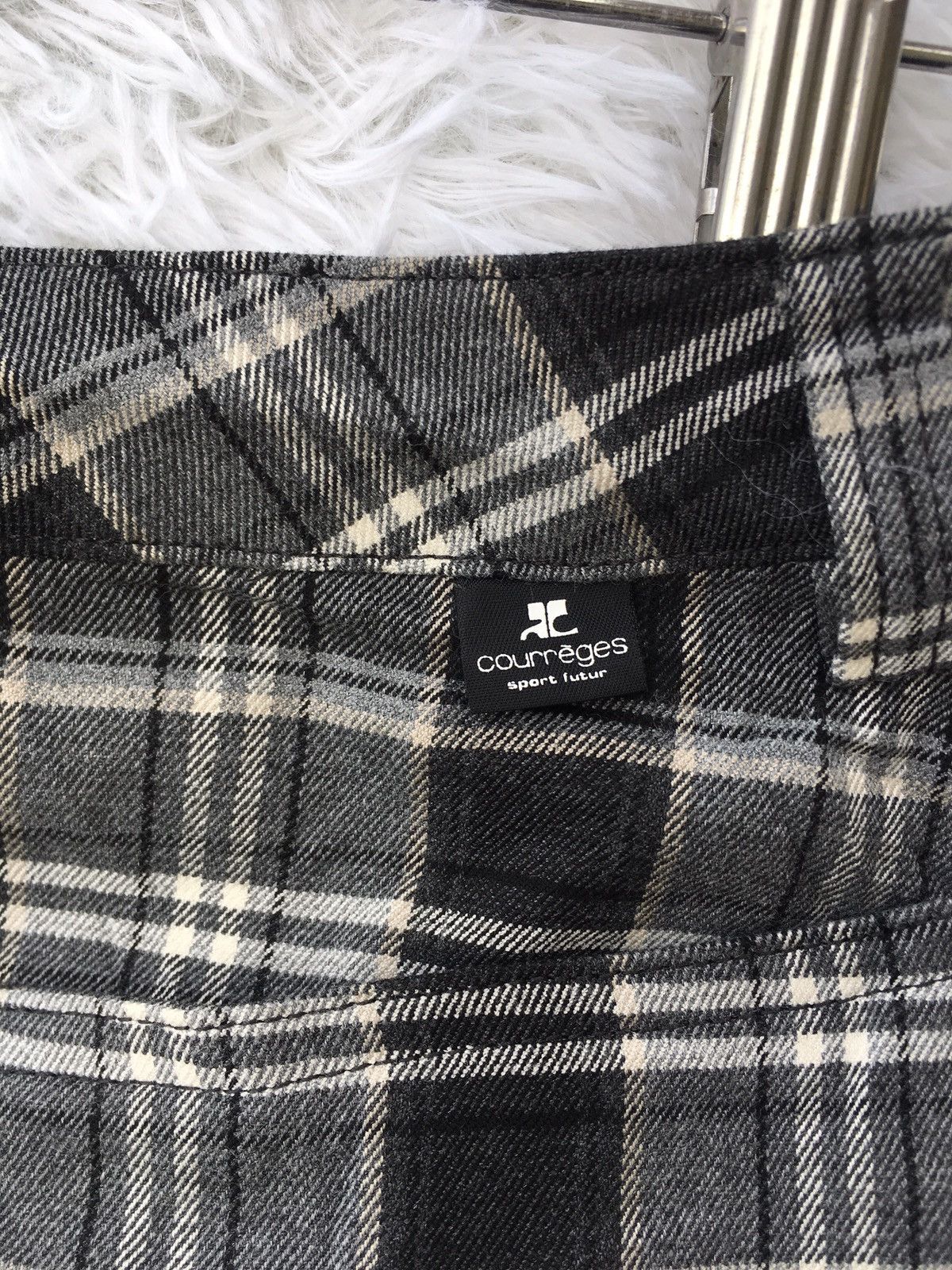Courreges Rare Vintage Courreges Checkered Mini Skirt Size 28" / US 6 / IT 42 - 13 Thumbnail