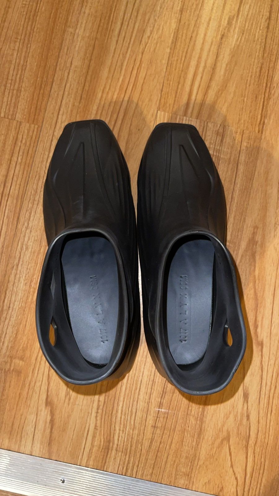 1017 ALYX 9SM Alyx black mono boot Size US 10 / EU 43 - 9 Thumbnail
