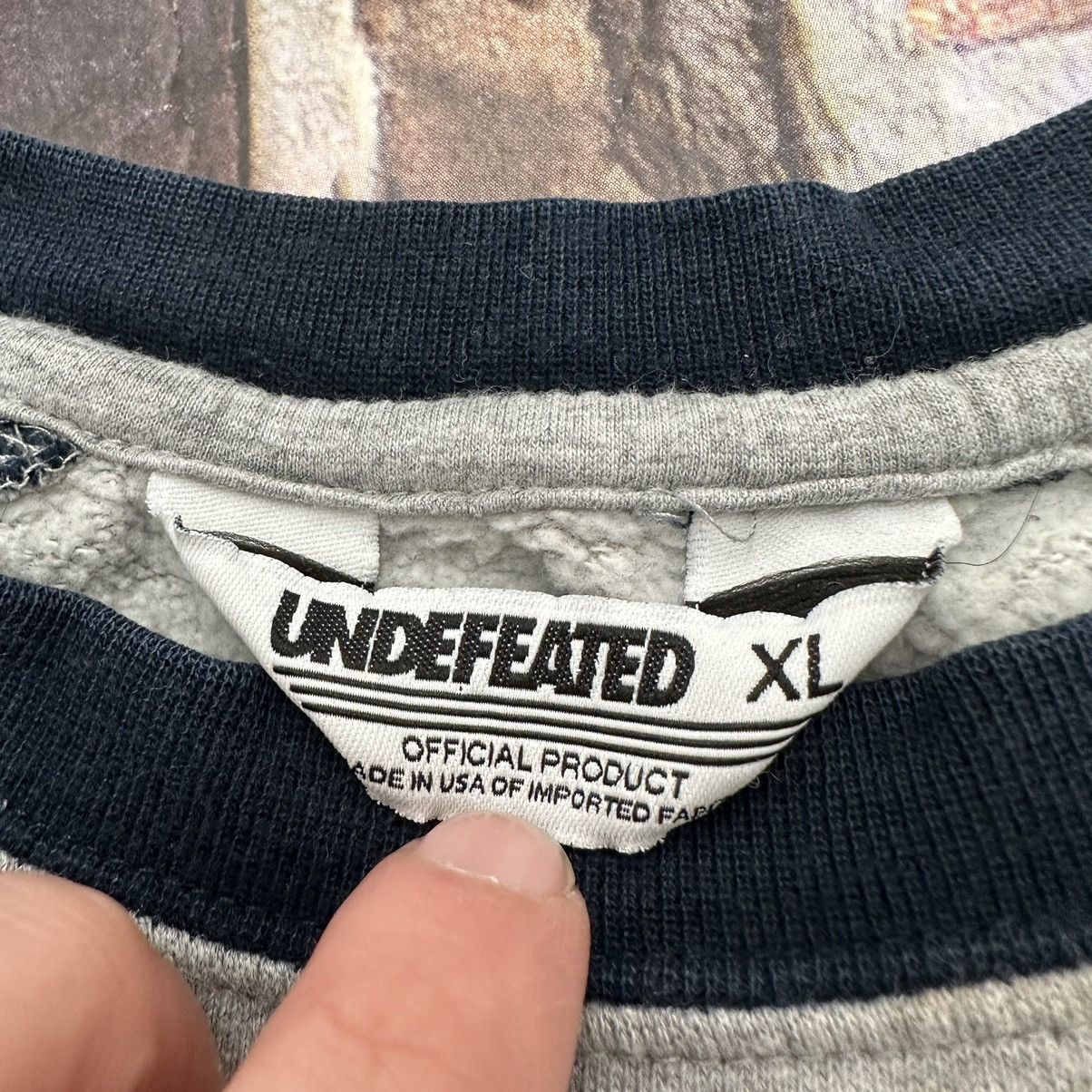 Undefeated sweatshirt