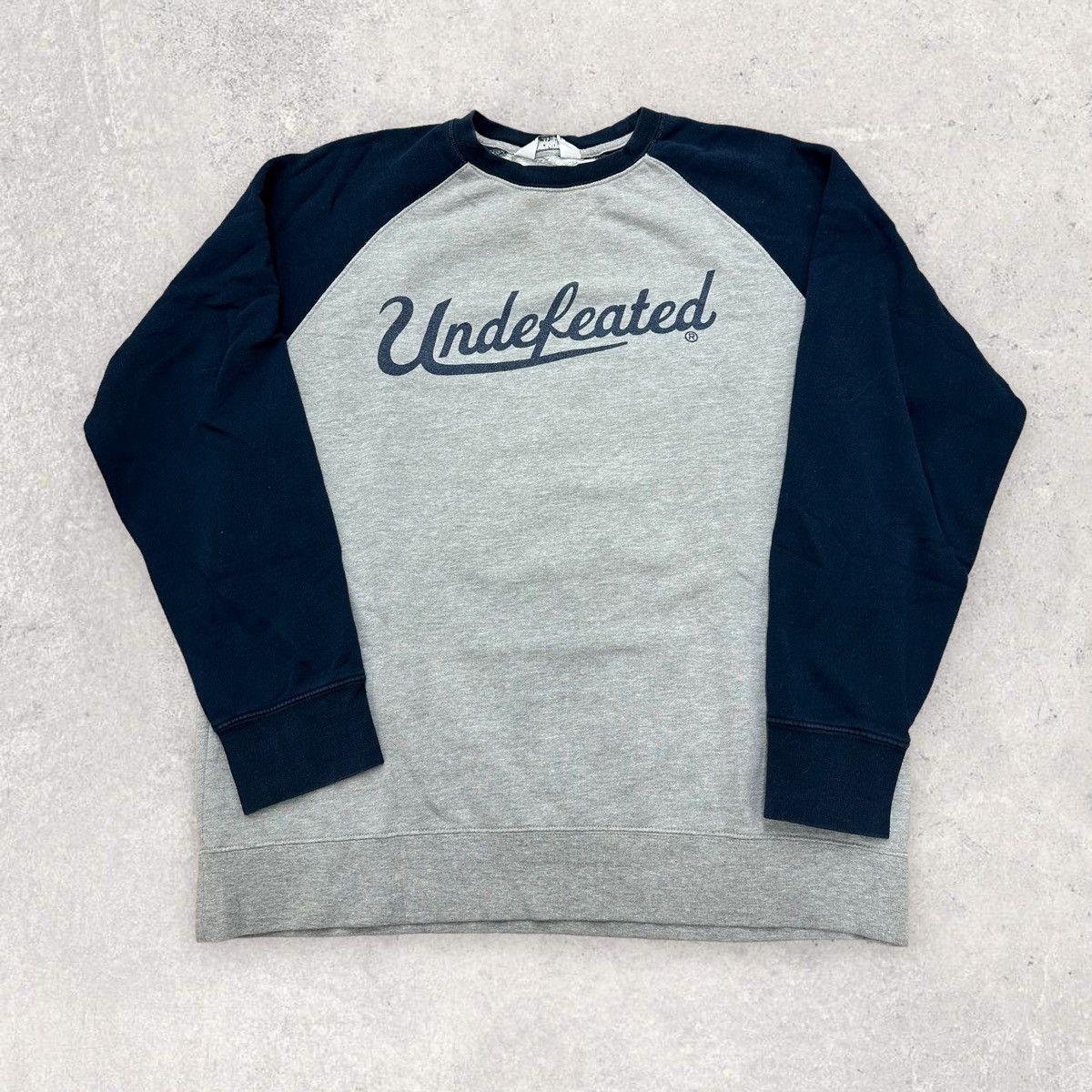 Undefeated sweatshirt
