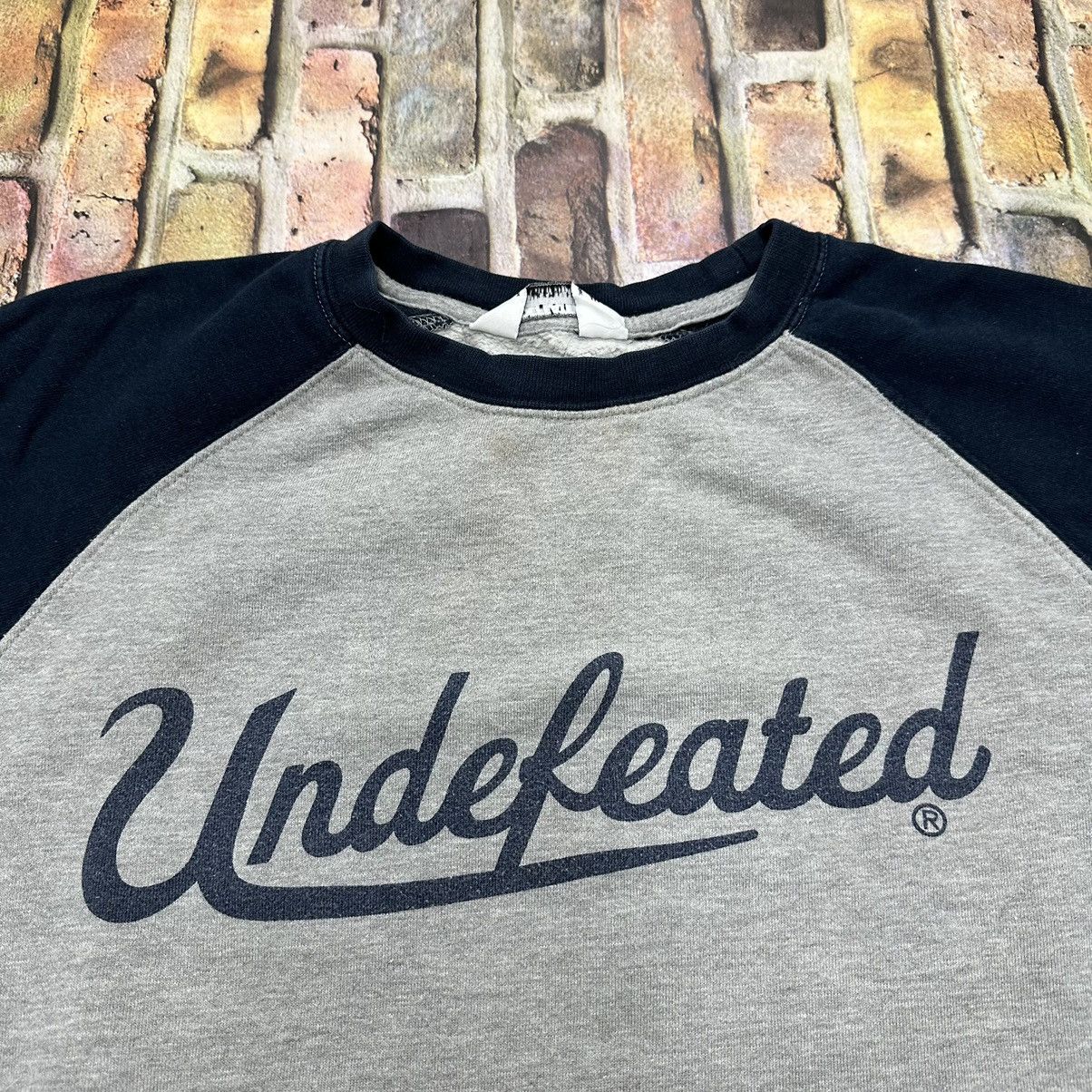 Undefeated sweatshirt