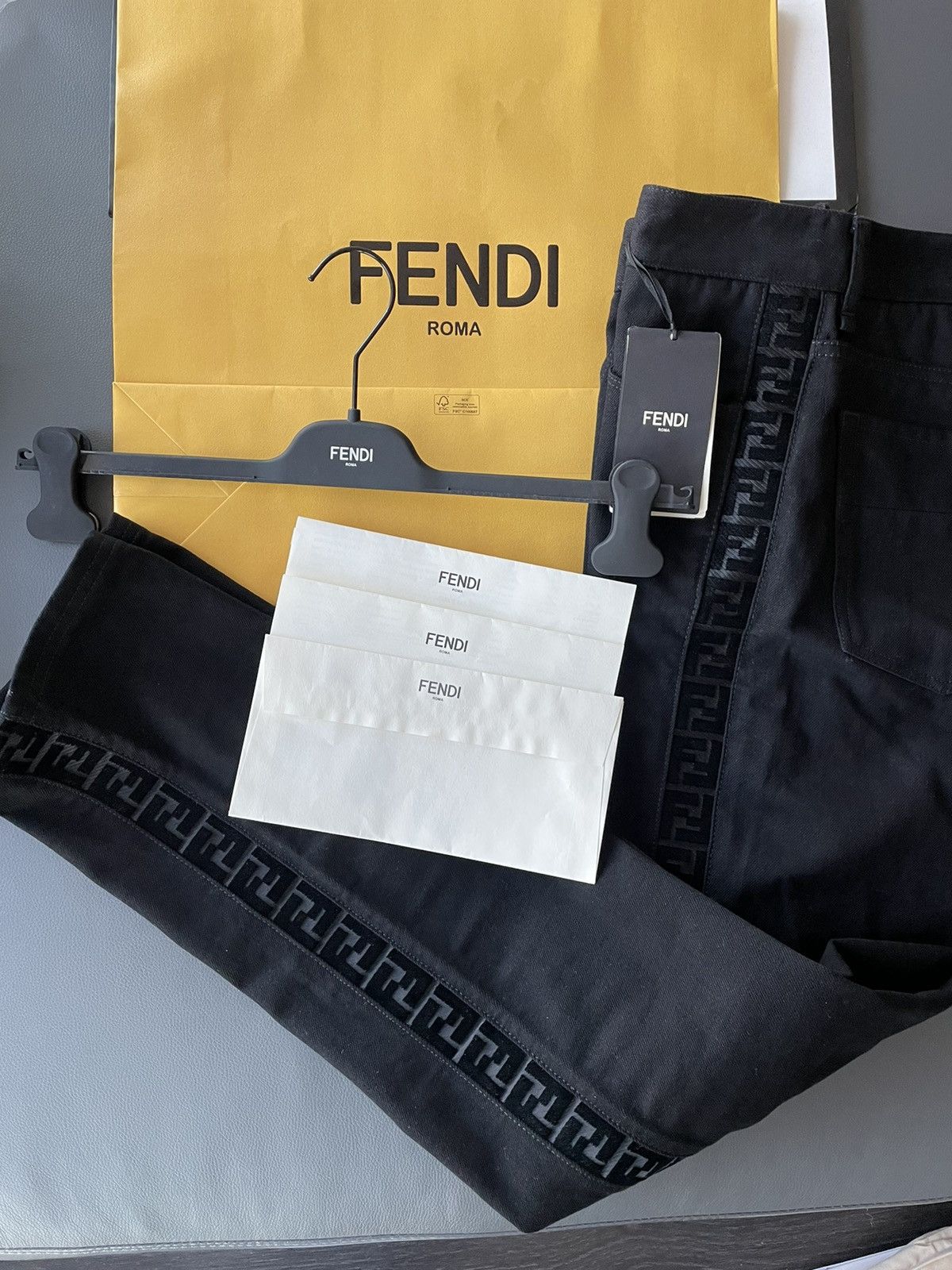 Fendi Limited Rare $2k Super Runway Brand New FF Logo Jeans Pant Size US 32 / EU 48 - 25 Thumbnail