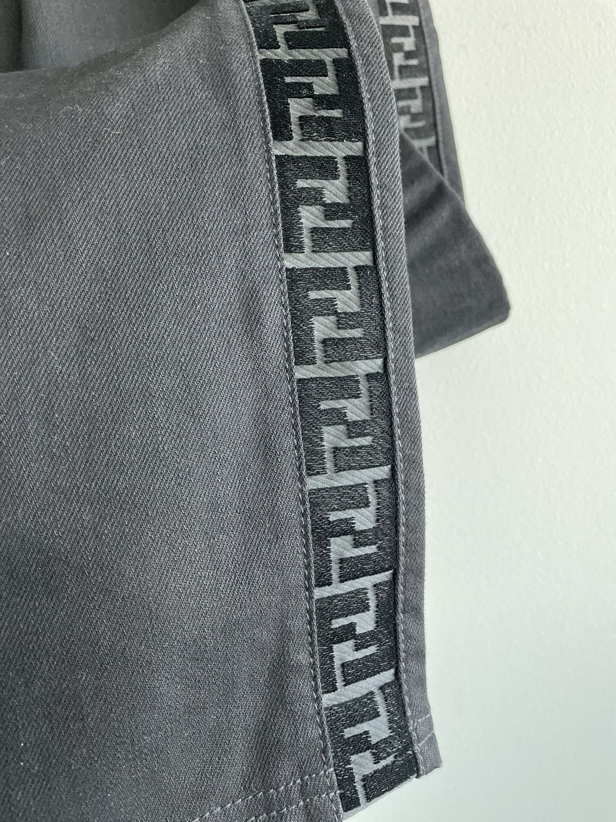 Fendi Limited Rare $2k Super Runway Brand New FF Logo Jeans Pant Size US 32 / EU 48 - 16 Thumbnail