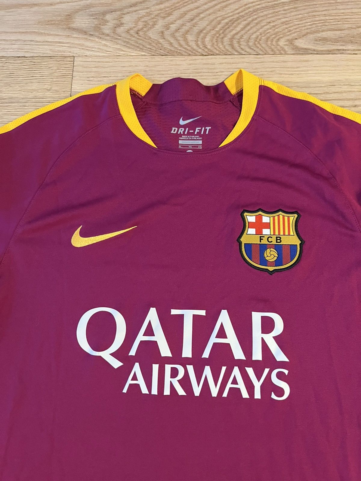 Vintage 2015 2016 FC Barcelona Training Soccer Kit Jersey Size US XL / EU 56 / 4 - 2 Thumbnail