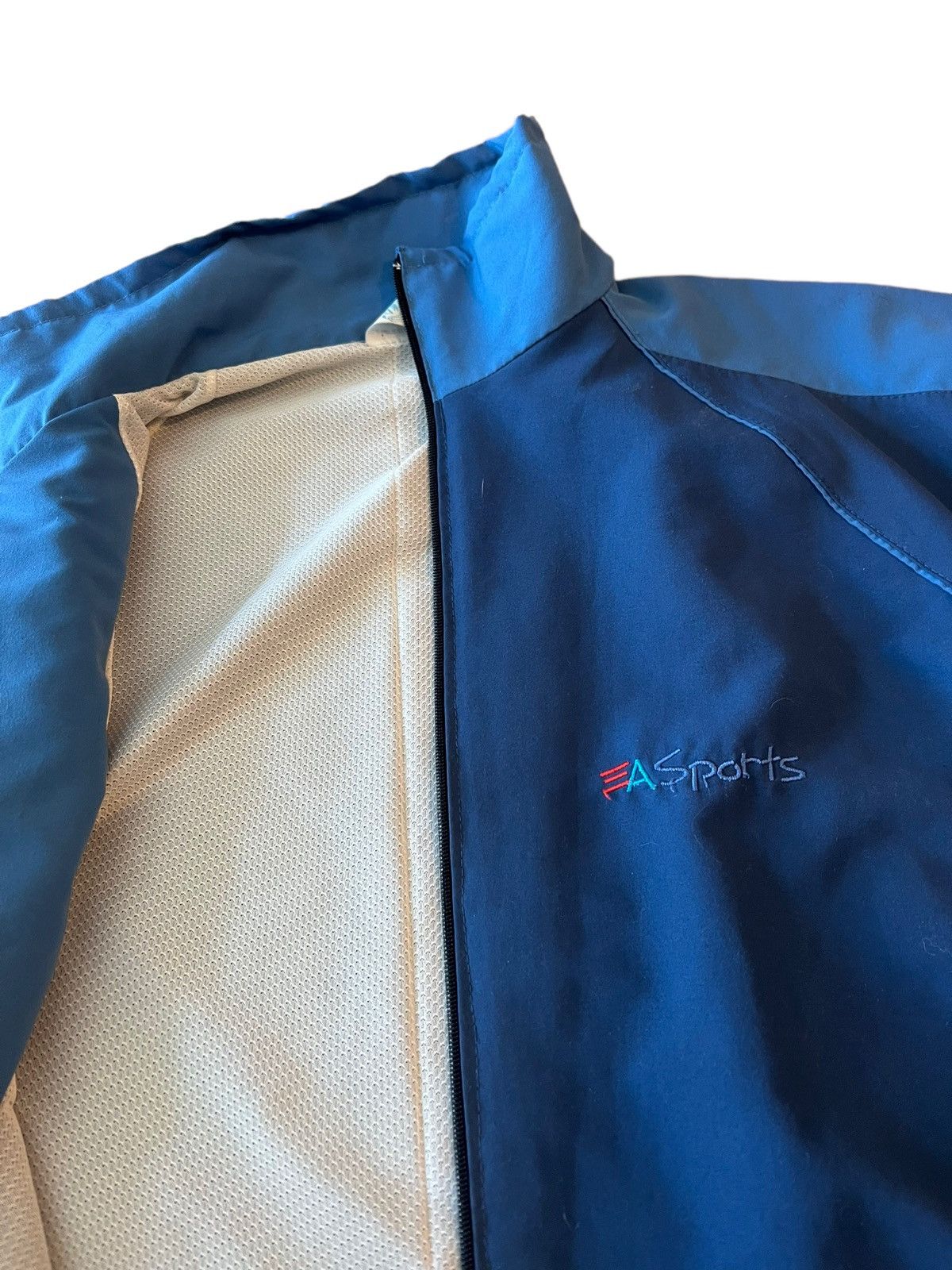 Vintage Vintage 90s EA Sports Windbreaker Jacket Polyester Size US L / EU 52-54 / 3 - 4 Thumbnail