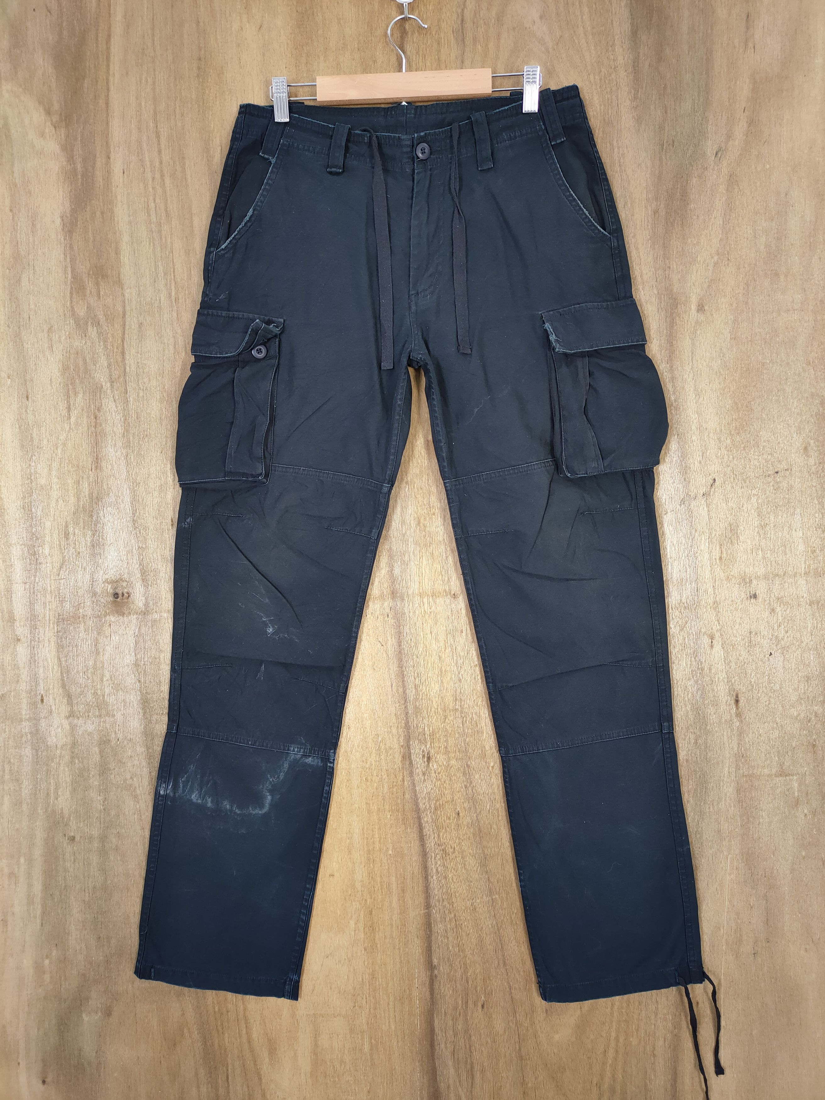 Japanese Brand NYLAUS BLACK PARACHUTE CARGO PANTS Size US 32 / EU 48 - 3 Thumbnail