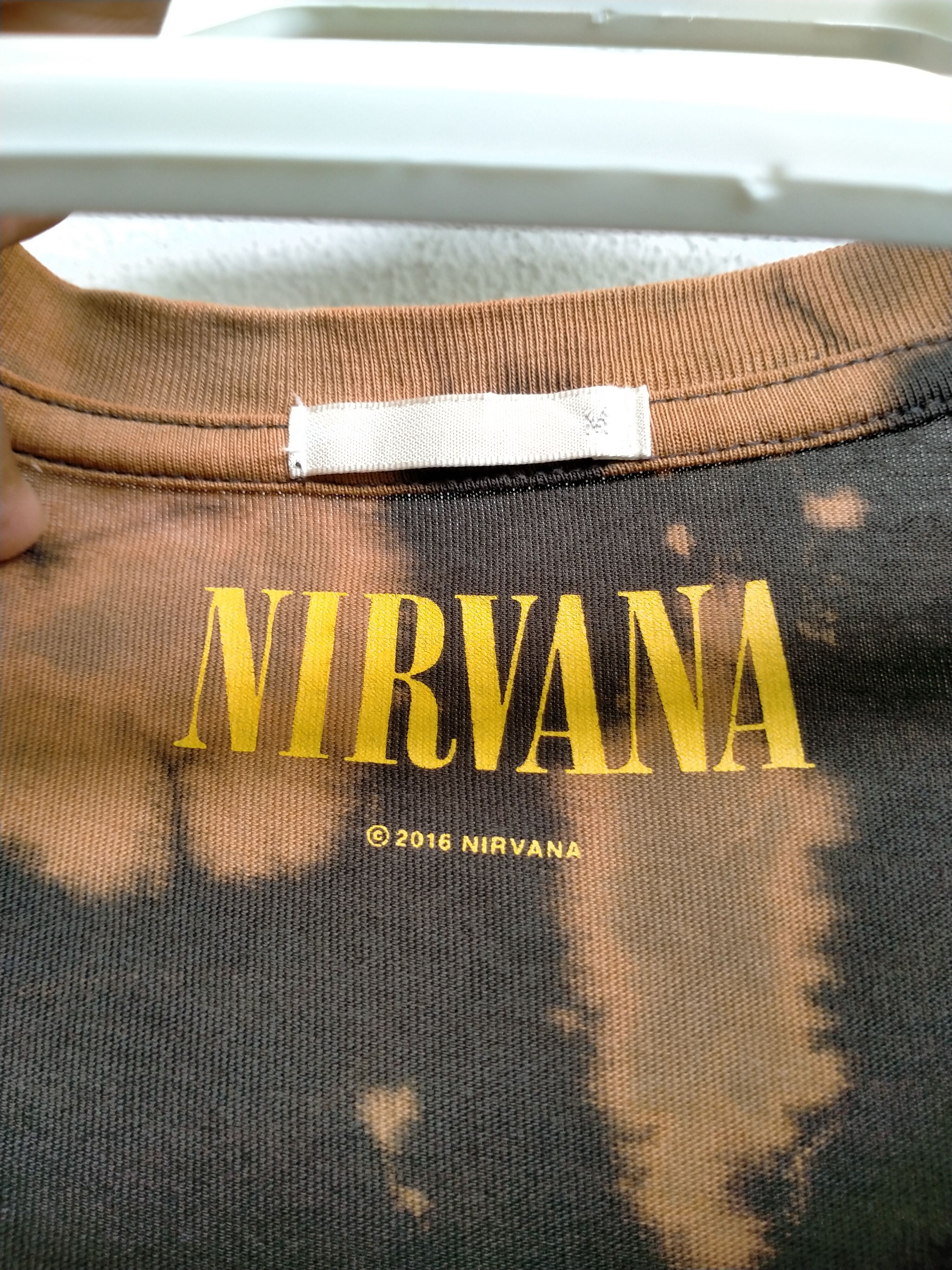 Band Tees × Japanese Brand × Nirvana Distressed Nirvana Band Tee Size US M / EU 48-50 / 2 - 9 Thumbnail