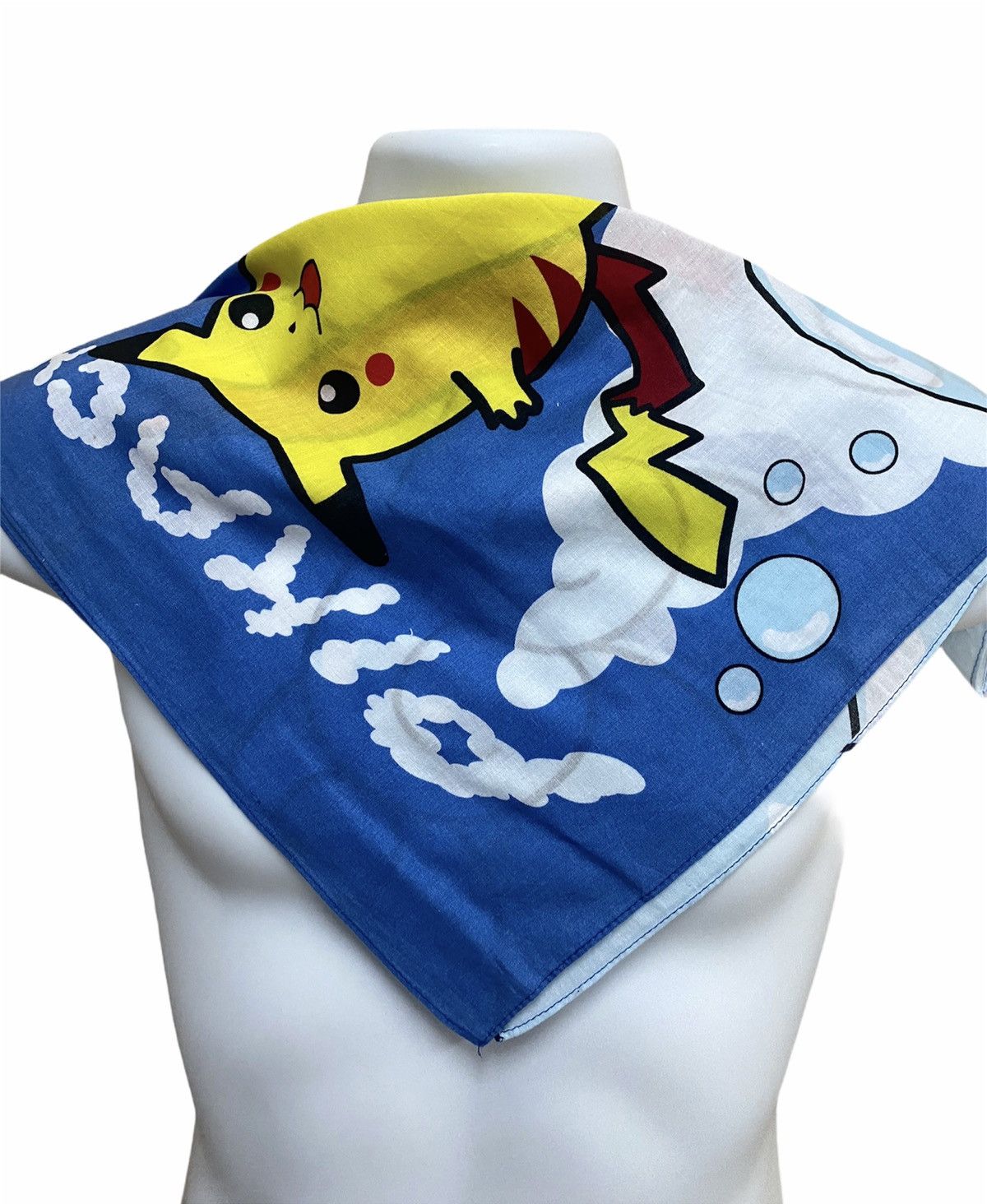 Nintendo Nintendo Pickahu Banpresto 1998 Vintage Handkerchief Size ONE SIZE - 1 Thumbnail