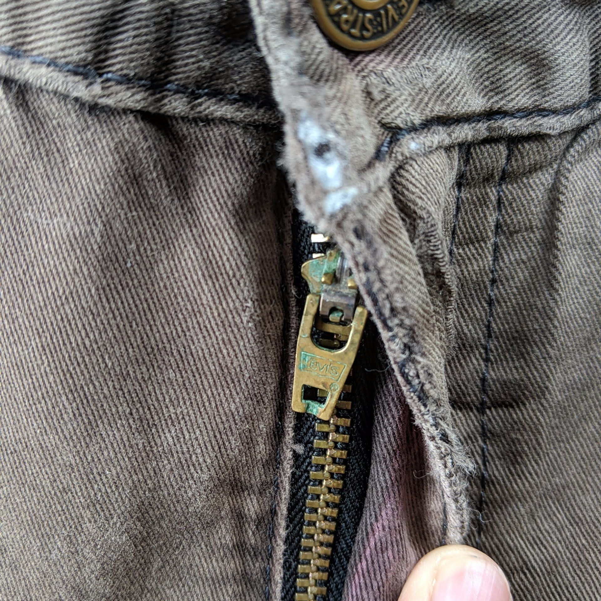 Japanese Brand W35 Levi's 530 Distressed 5 Pockets Trousers Casual Pants Size US 35 - 9 Thumbnail