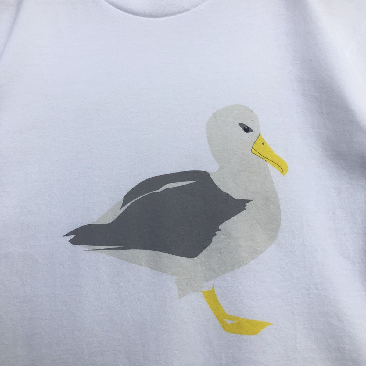JW Anderson × Uniqlo Uniqlo X JWAnderson Seagull Graphic Tshirt Size US S / EU 44-46 / 1 - 7 Thumbnail