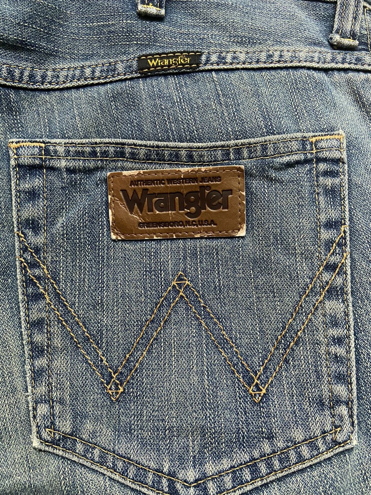 Vintage × Wrangler Vintage Wrangler Authentic Western Blue Jeans Size US 34 / EU 50 - 10 Thumbnail