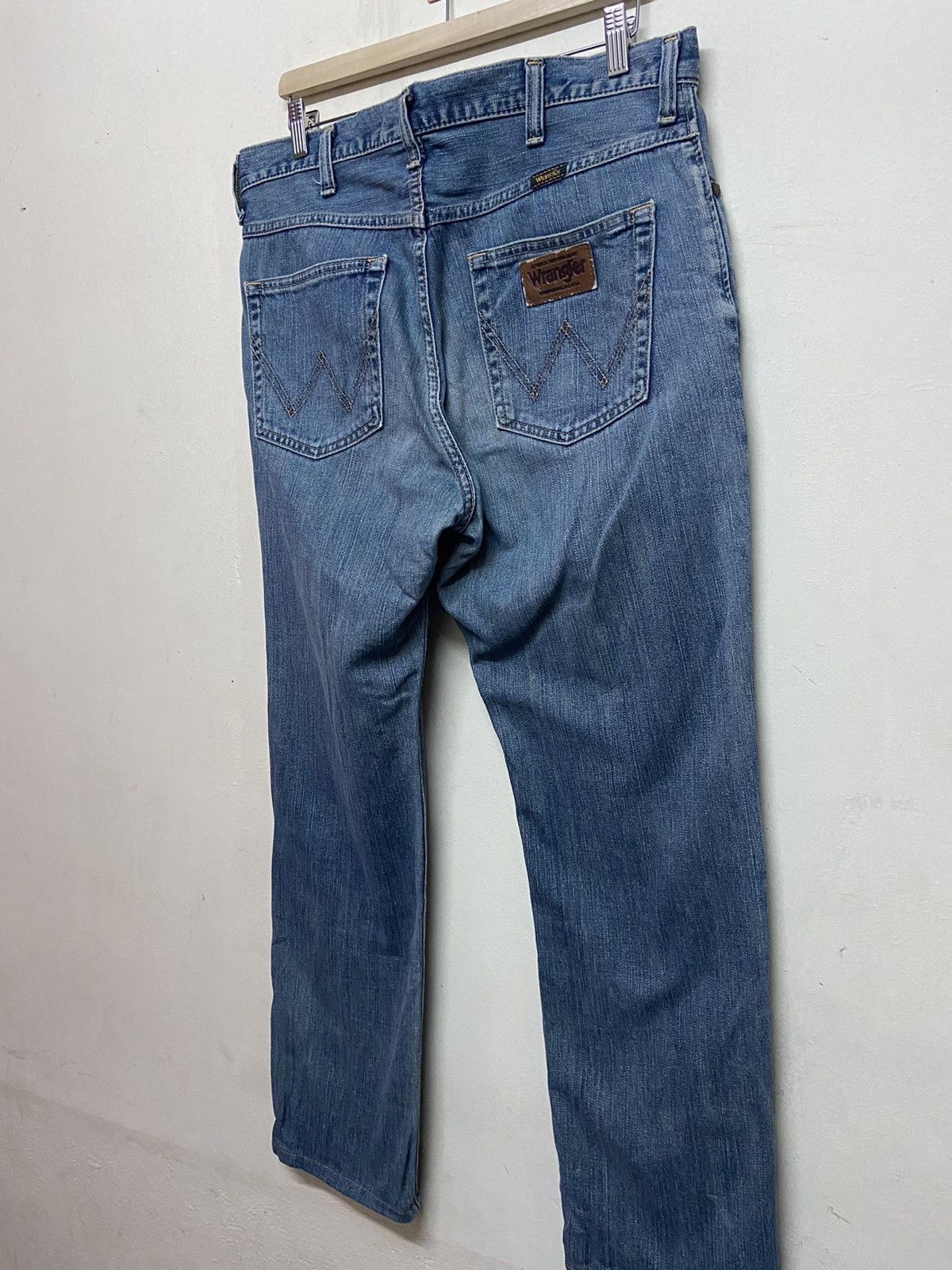 Vintage × Wrangler Vintage Wrangler Authentic Western Blue Jeans Size US 34 / EU 50 - 9 Thumbnail