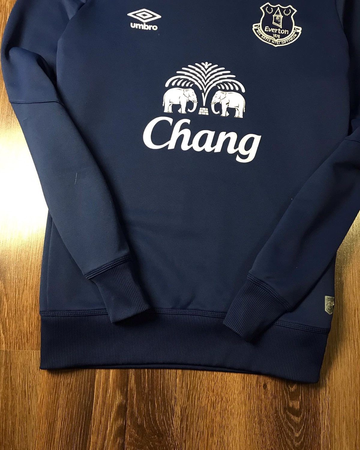 Umbro Umbro FC Everton sweatshirt soccer Size US L / EU 52-54 / 3 - 3 Thumbnail