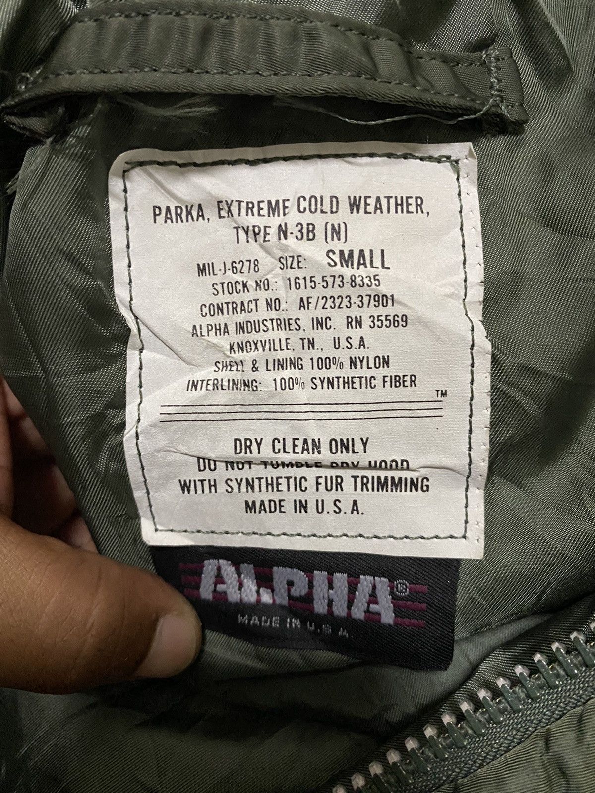 Alpha Industries STOCK NO 1615-573-8335 ALPHA PARKA Size US S / EU 44-46 / 1 - 7 Thumbnail