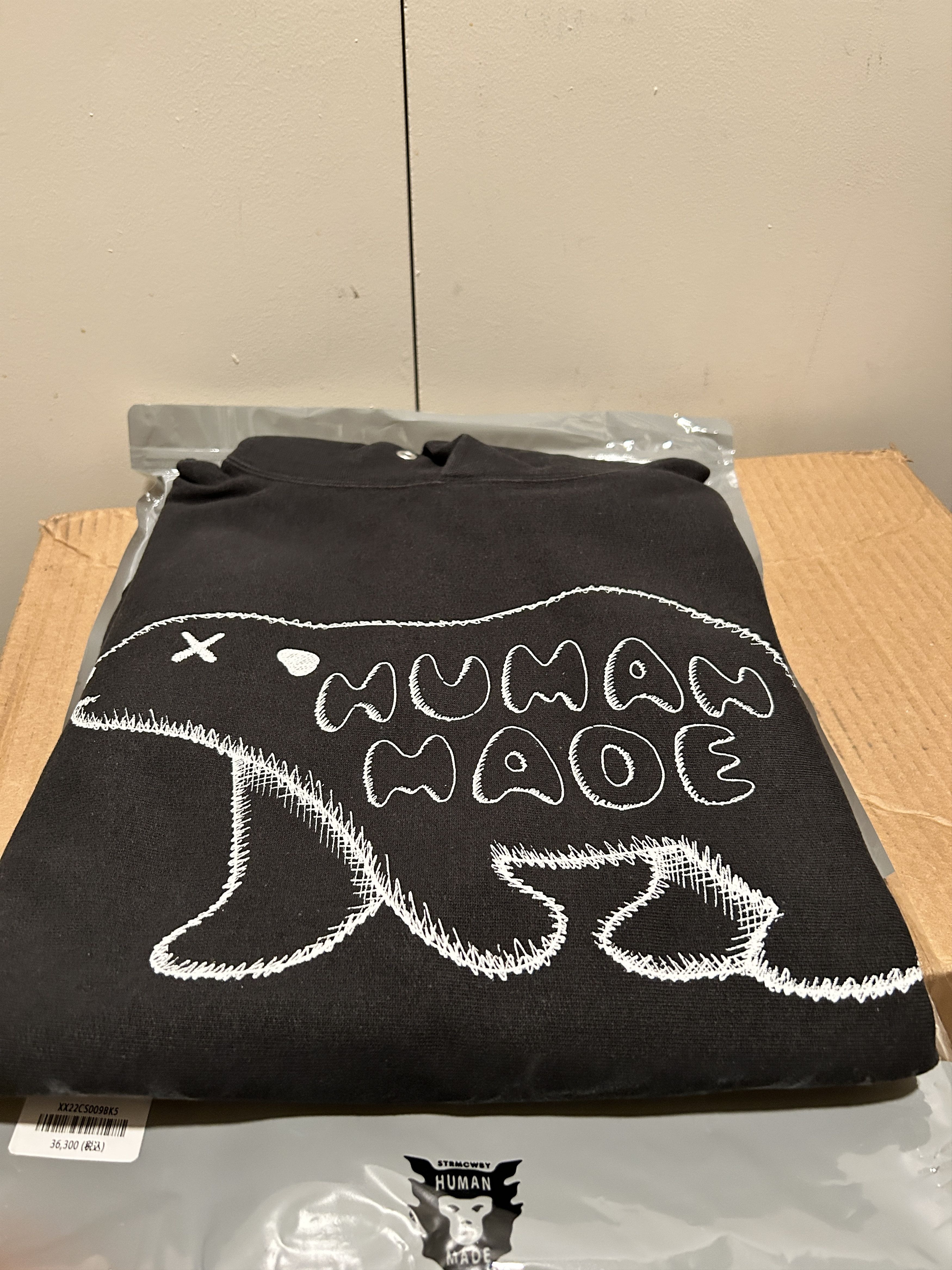 Human Made × Kaws PIZZA HOODIE KAWS #2 black size XXL Polar Bear Size US XXL / EU 58 / 5 - 8 Thumbnail