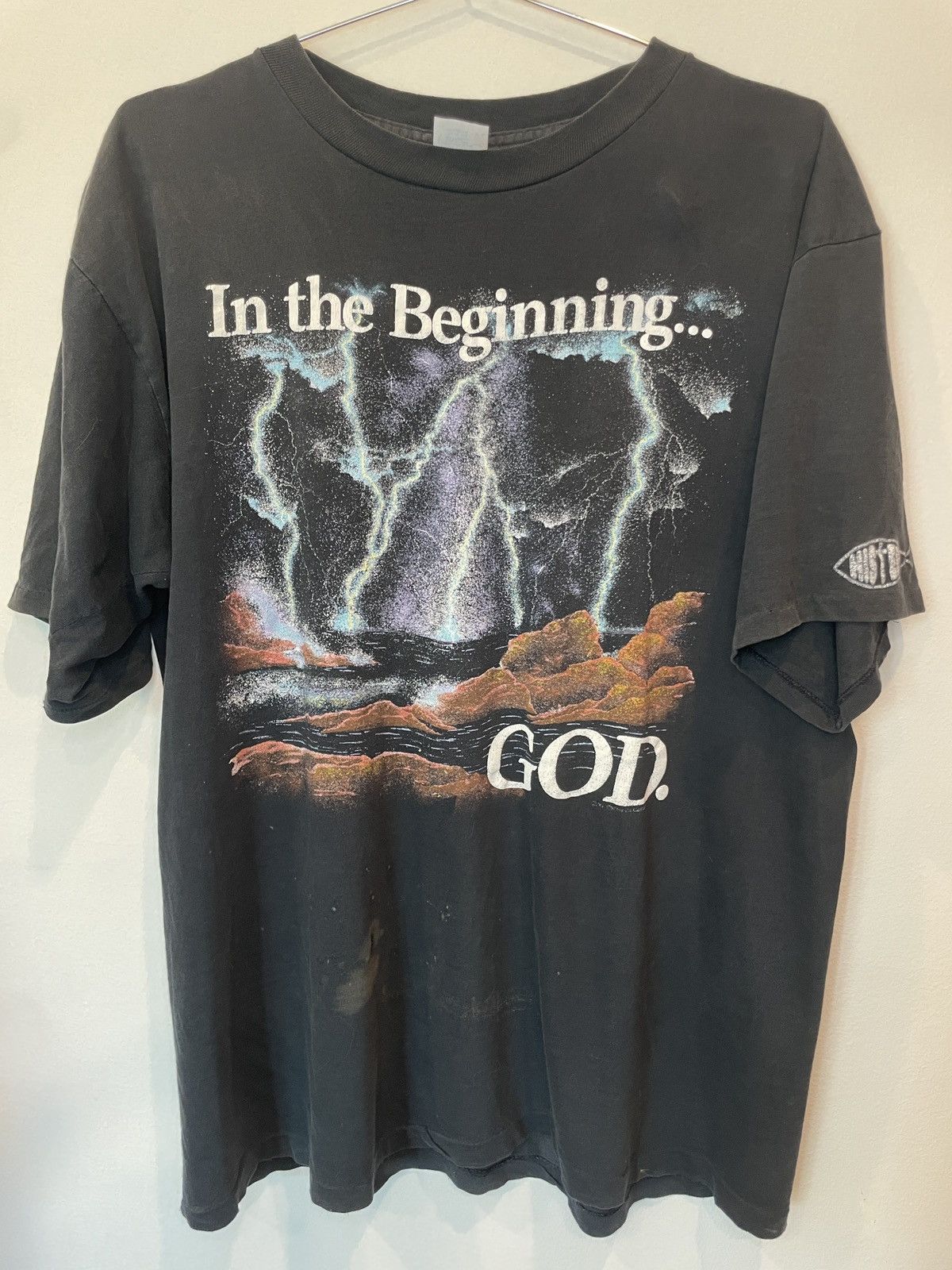 Vintage Vintage “In the Beginning God” shirt Size US XL / EU 56 / 4 - 1 Thumbnail