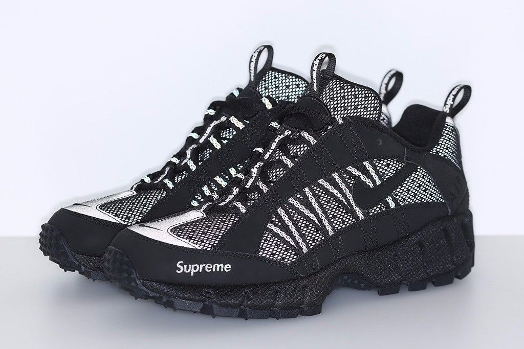 Nike × Supreme Supreme x Nike Air Humara 17 | Grailed