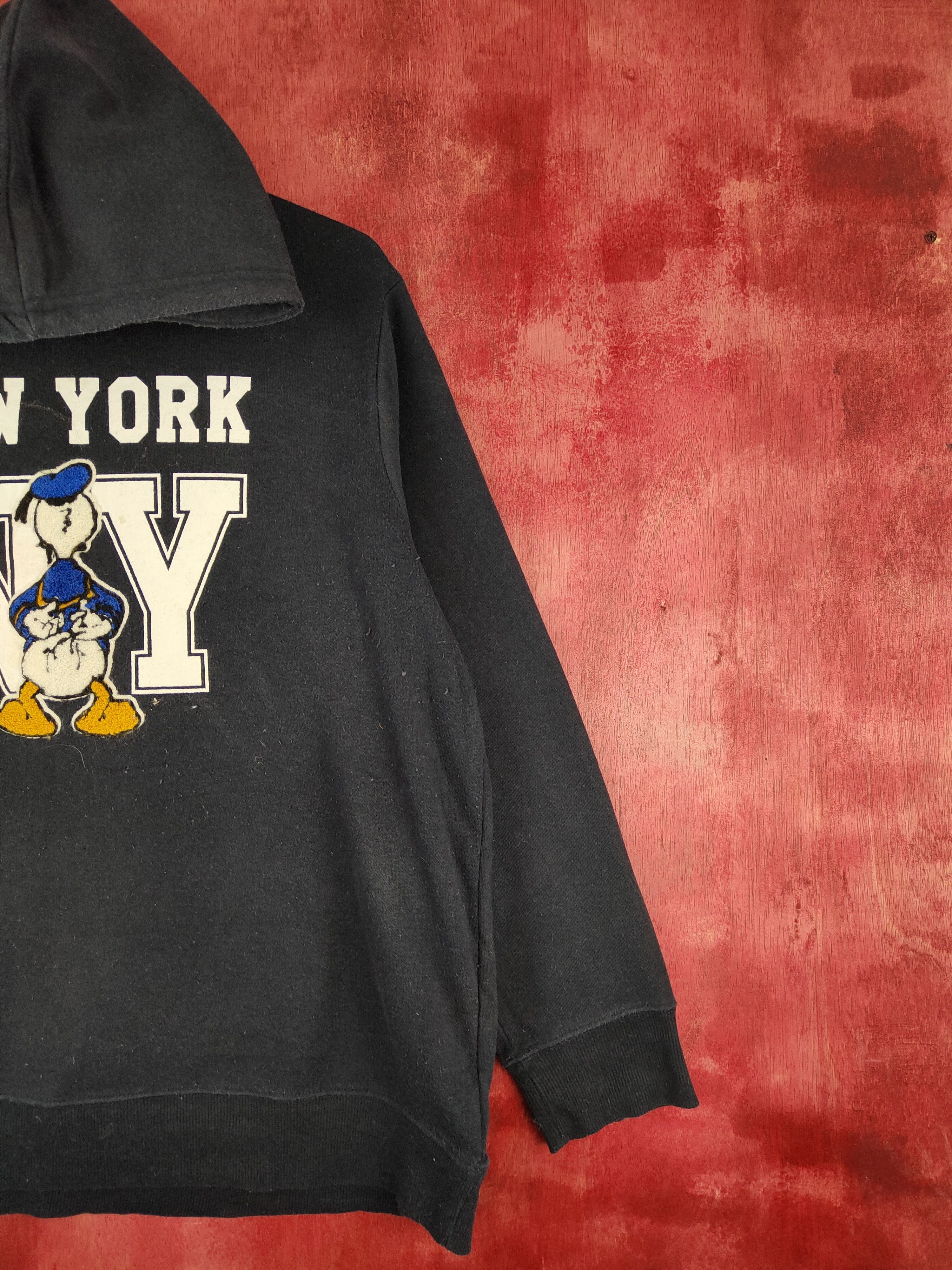 Disney × Japanese Brand Disney-NY Donald Duck Dark Blue Hoodie Sweatshirt #306B Size US L / EU 52-54 / 3 - 6 Thumbnail