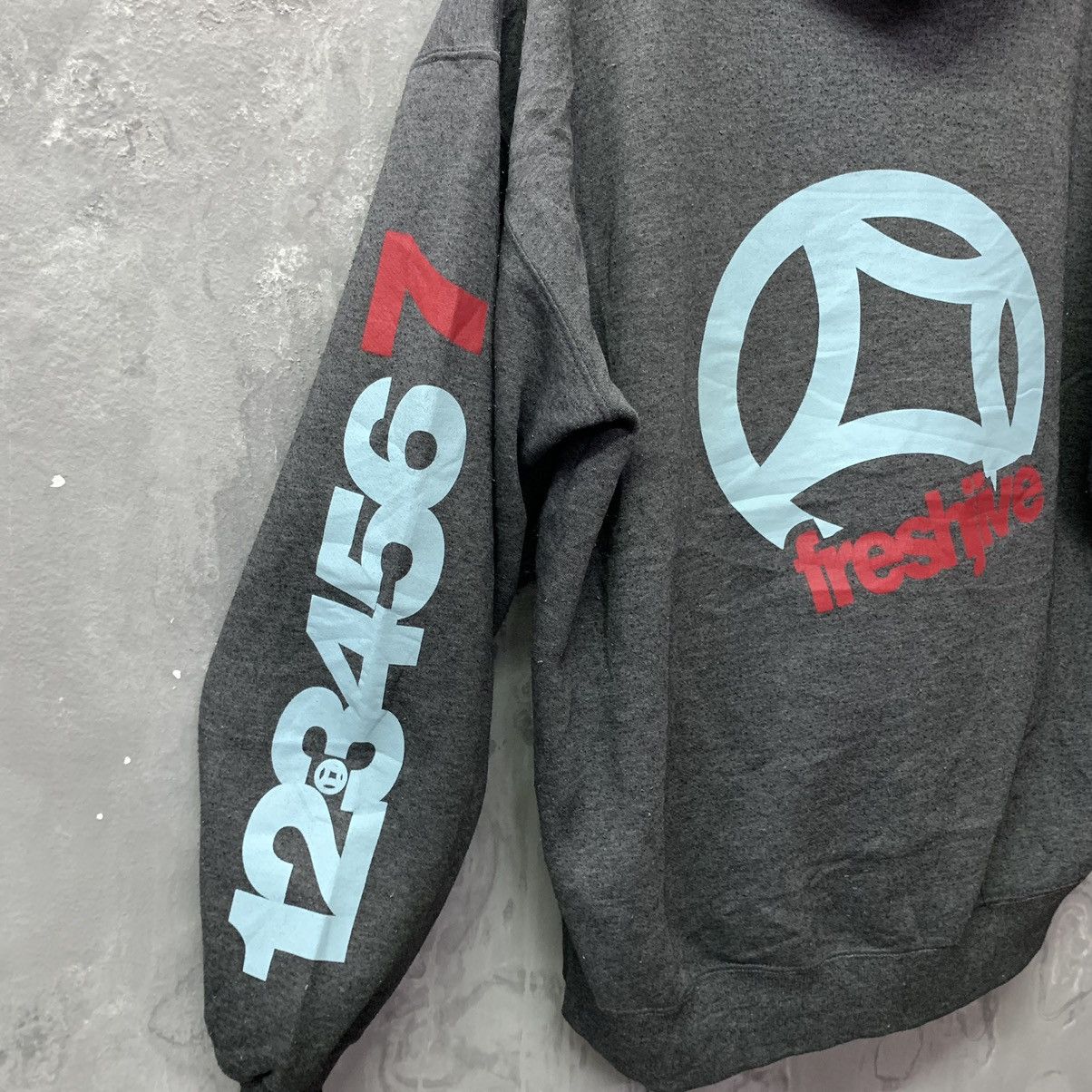 Freshjive Vintage Freshjive Hooded Sweater Big logo Spell out Size US L / EU 52-54 / 3 - 14 Thumbnail