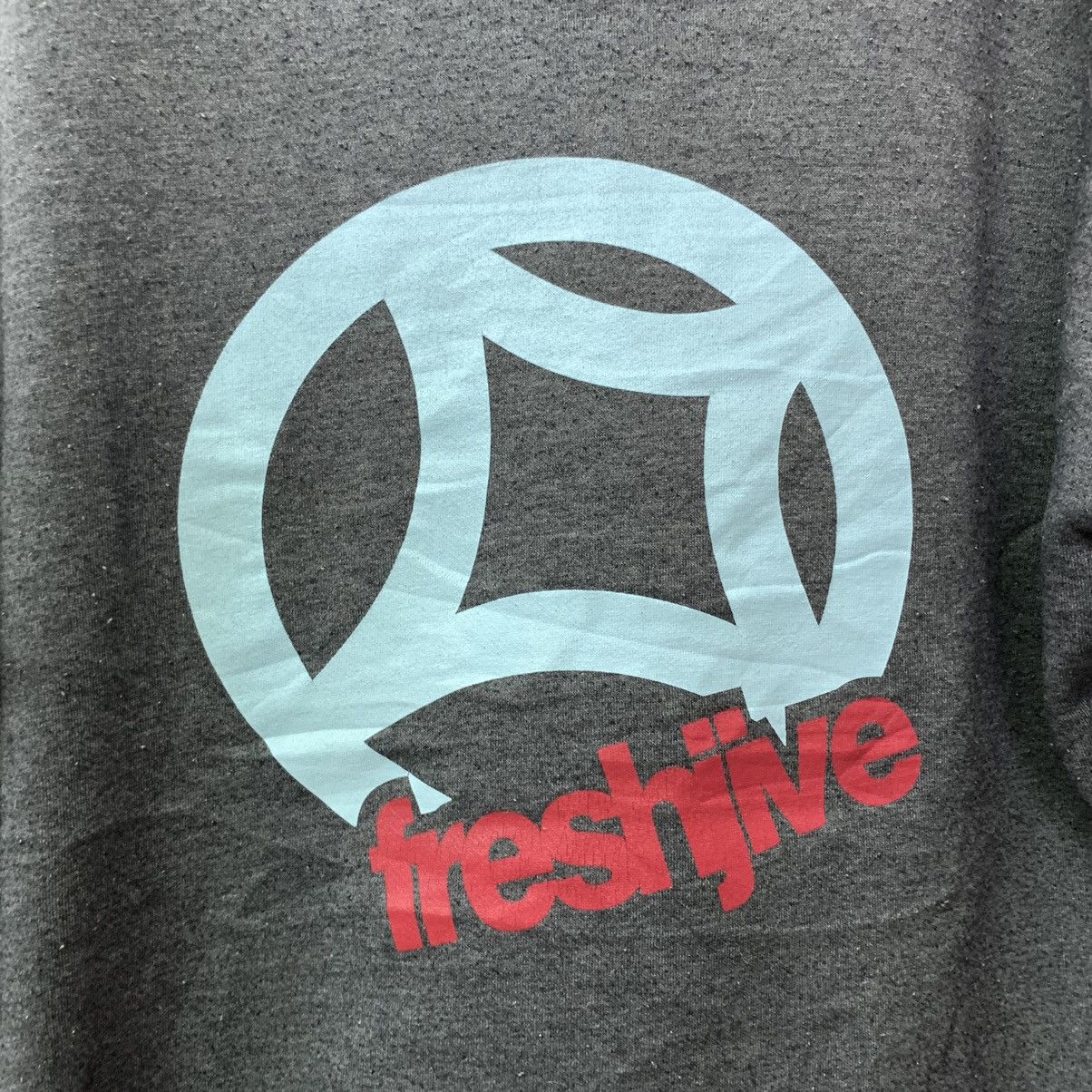 Freshjive Vintage Freshjive Hooded Sweater Big logo Spell out Size US L / EU 52-54 / 3 - 13 Thumbnail