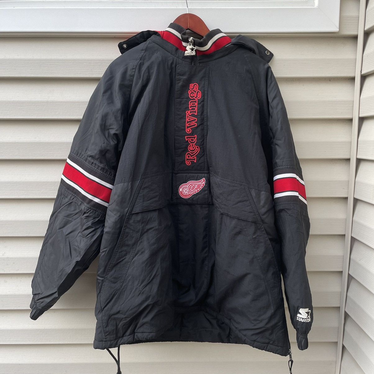 NHL × Starter × Vintage 90s starter Detroit Red Wings puffer jacket w/ hood Size US L / EU 52-54 / 3 - 2 Thumbnail