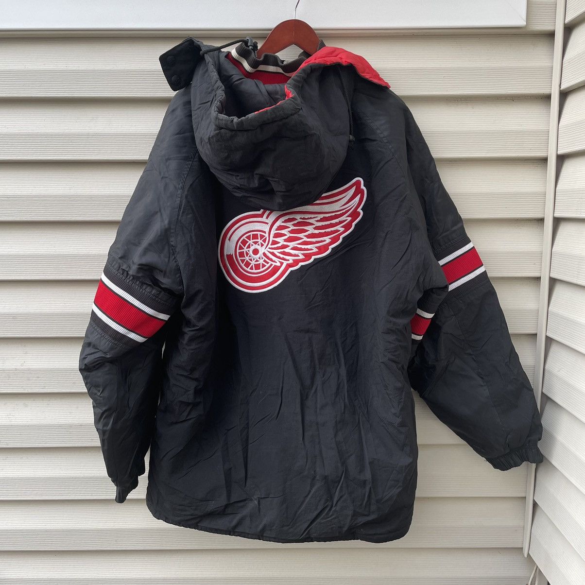 NHL × Starter × Vintage 90s starter Detroit Red Wings puffer jacket w/ hood Size US L / EU 52-54 / 3 - 1 Thumbnail