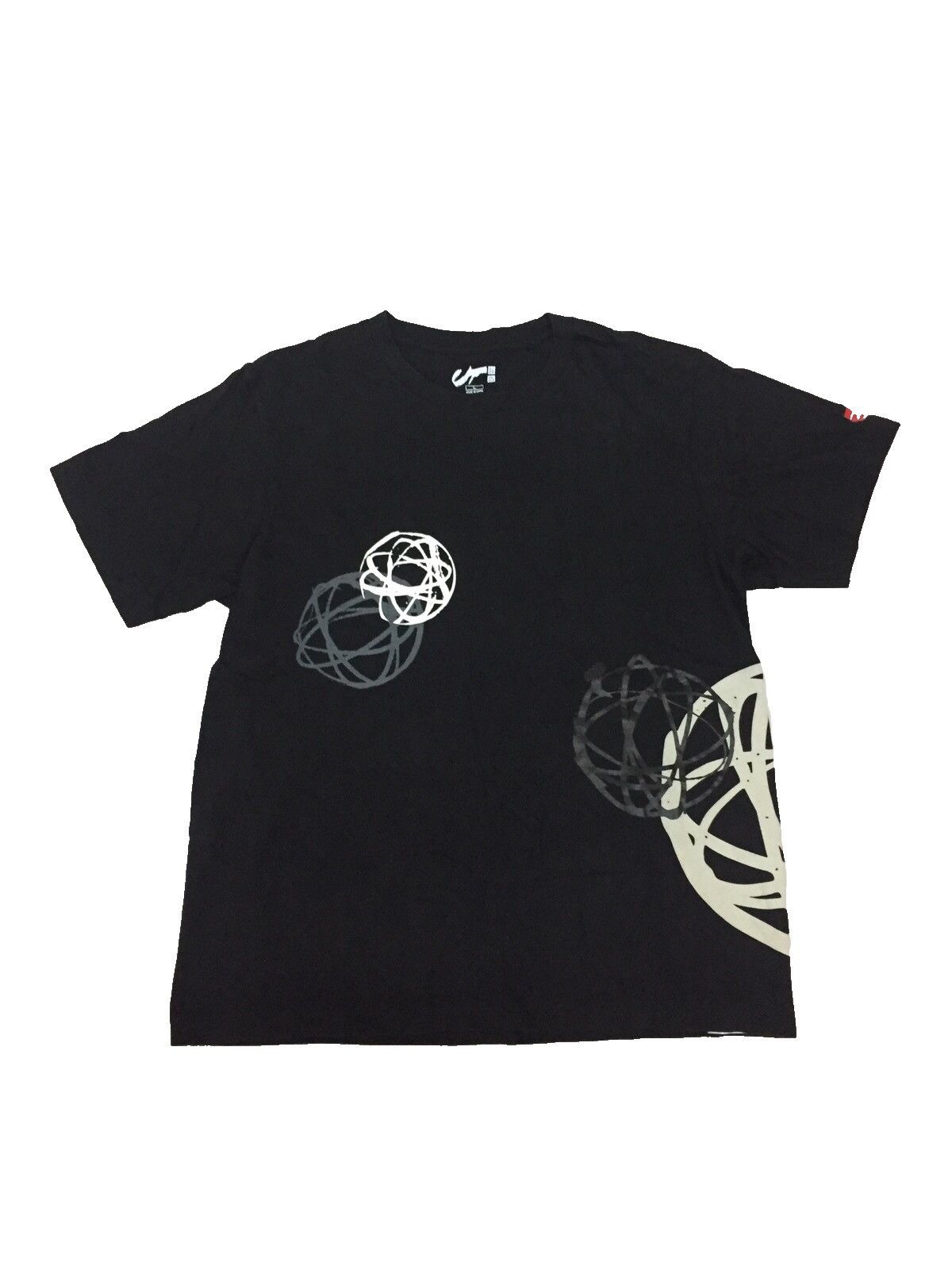 Futura × Uniqlo Uniqlo x futura T-Shirt Condition Like New Size US L / EU 52-54 / 3 - 1 Thumbnail