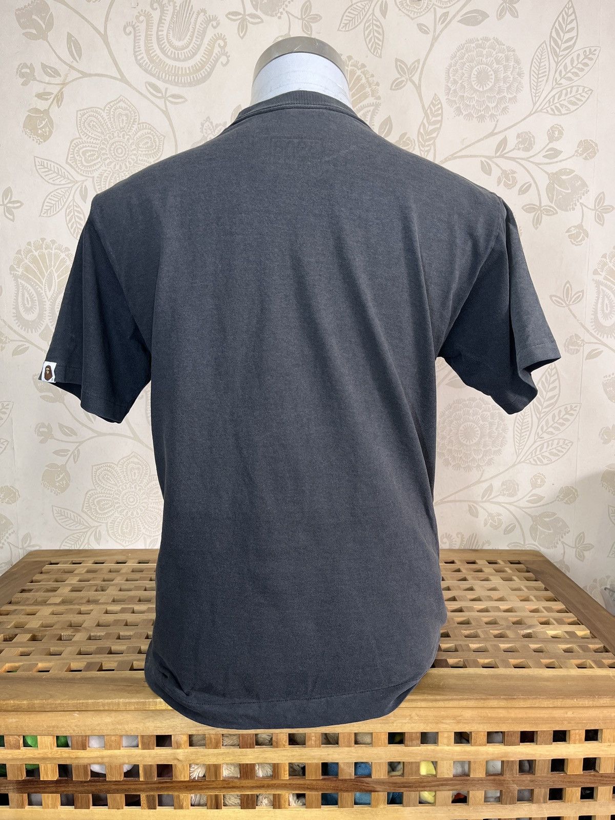 Bape × Kaws Nigo Bape X Kaws Camouflage Bape Tee Vintage Size US M / EU 48-50 / 2 - 2 Thumbnail