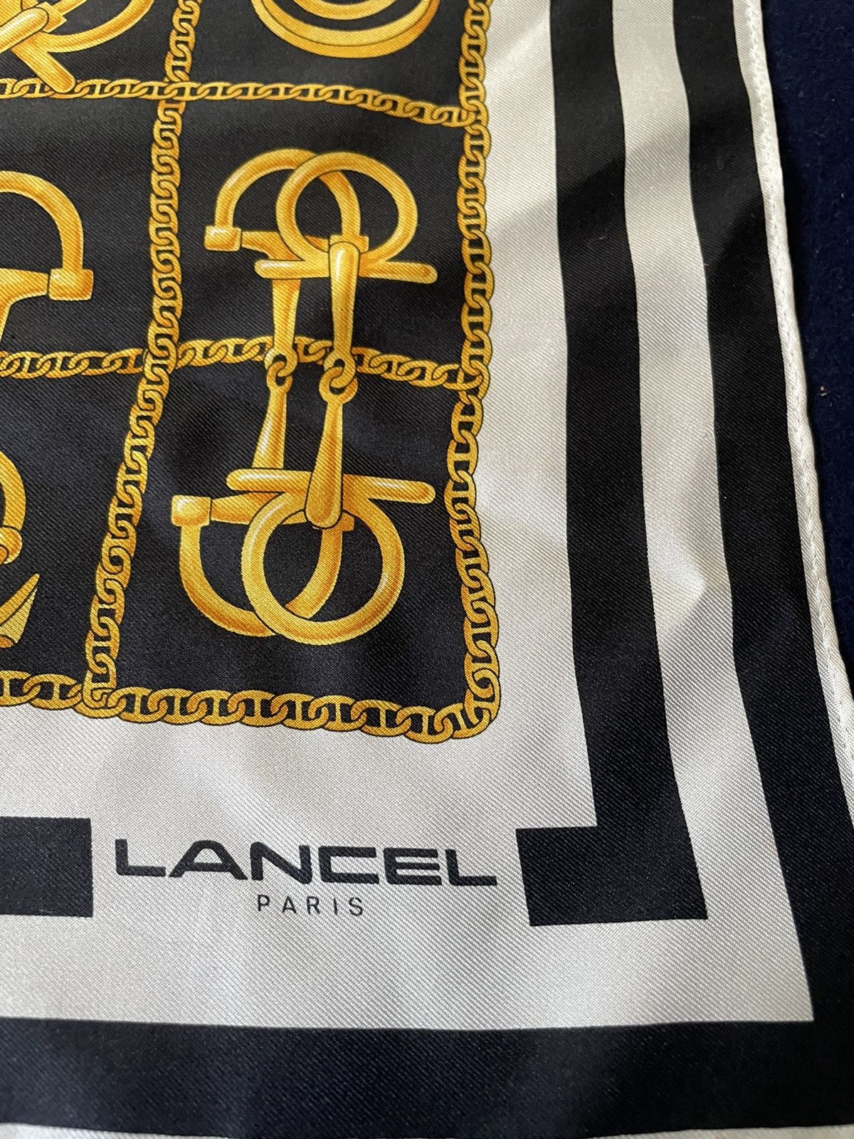 Lanvin × Other × Vintage Lanvin handkercheif / Bandana / Pocketsquare Size ONE SIZE - 4 Thumbnail