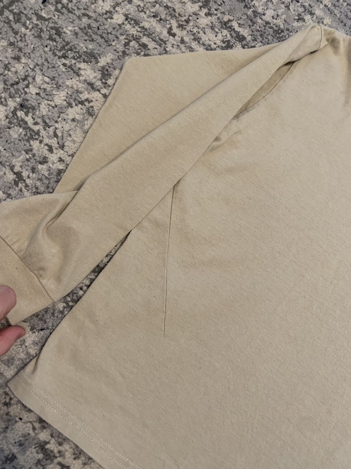 Japanese Brand Number (N)ine Back Logo Print Beige Longsleeve Size US L / EU 52-54 / 3 - 10 Thumbnail