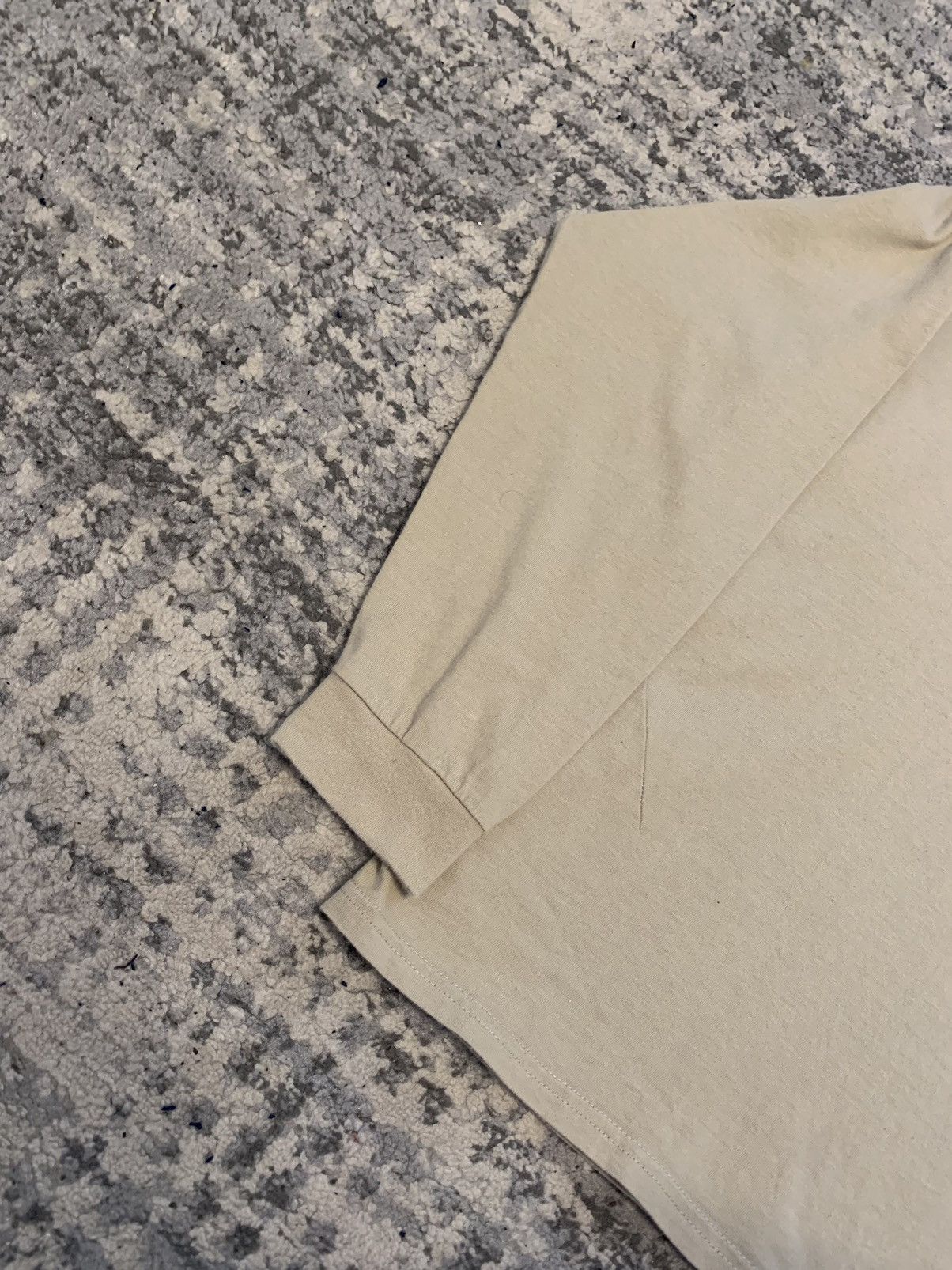 Japanese Brand Number (N)ine Back Logo Print Beige Longsleeve Size US L / EU 52-54 / 3 - 8 Thumbnail