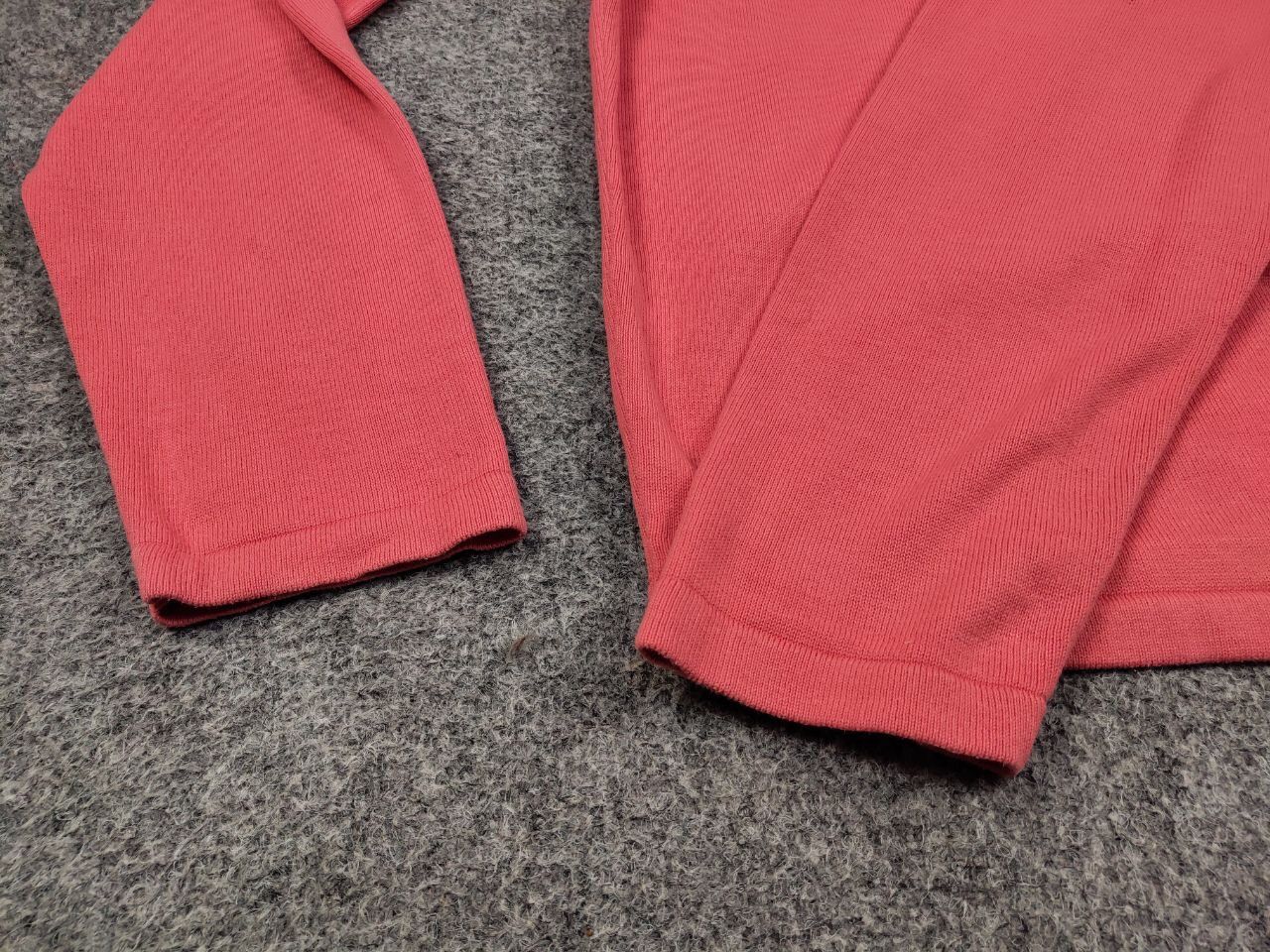 Yves Saint Laurent Vintage Yves Saint Laurent YSL logo light Coral Knit Sweater Size US XL / EU 56 / 4 - 15 Thumbnail