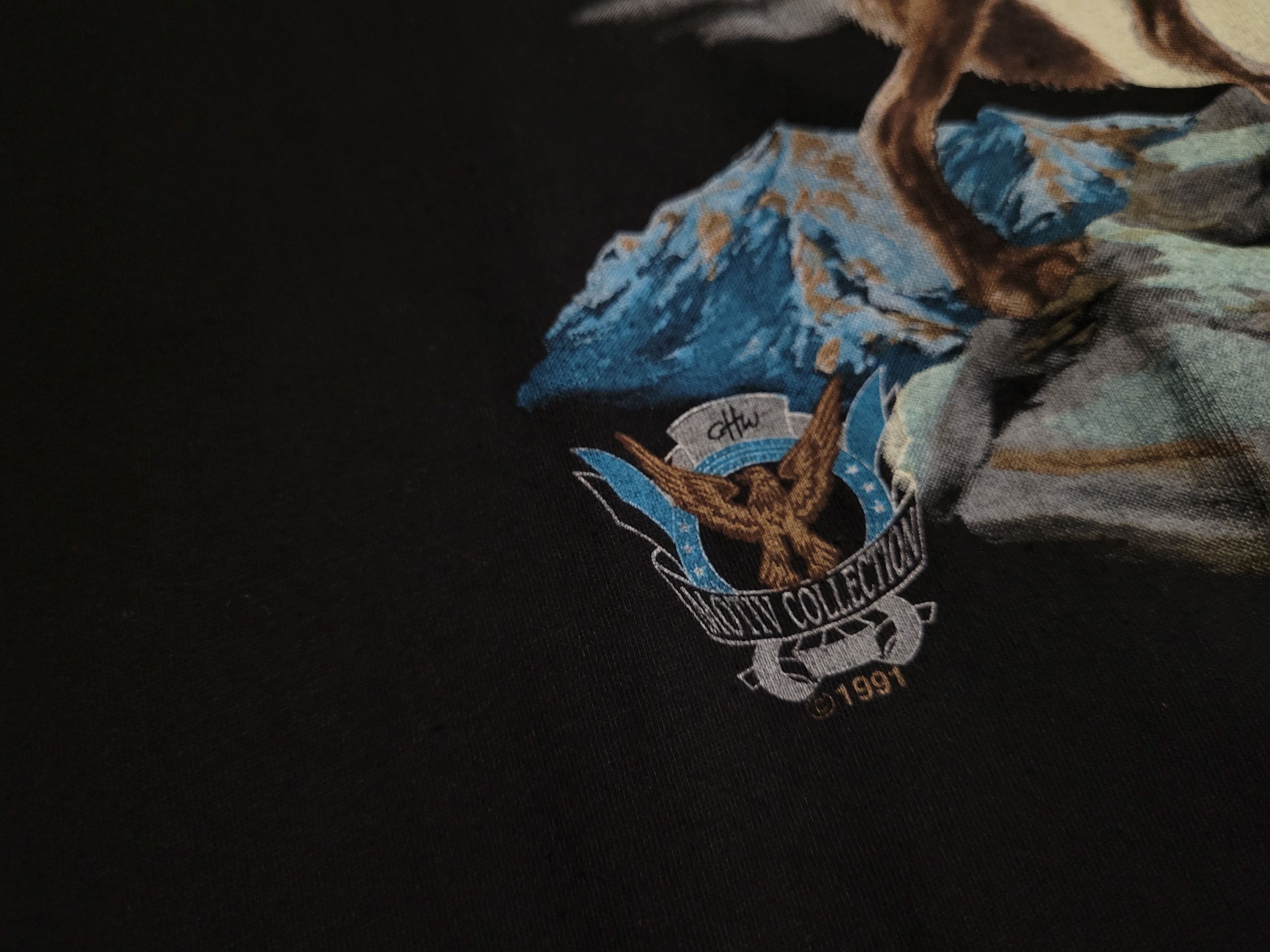 Other Vintage tee wolf howling at the moon t shirt Size US XL / EU 56 / 4 - 4 Thumbnail