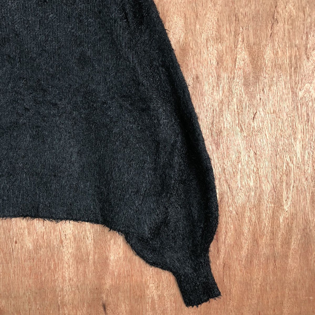 Homespun Knitwear × Japanese Brand Japan GU Flower Black Mohair Baggy Knitwear Size US L / EU 52-54 / 3 - 5 Thumbnail