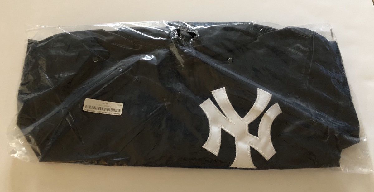 Supreme Supreme Yankees Coaches Jacket Black S NEW Size US S / EU 44-46 / 1 - 5 Thumbnail